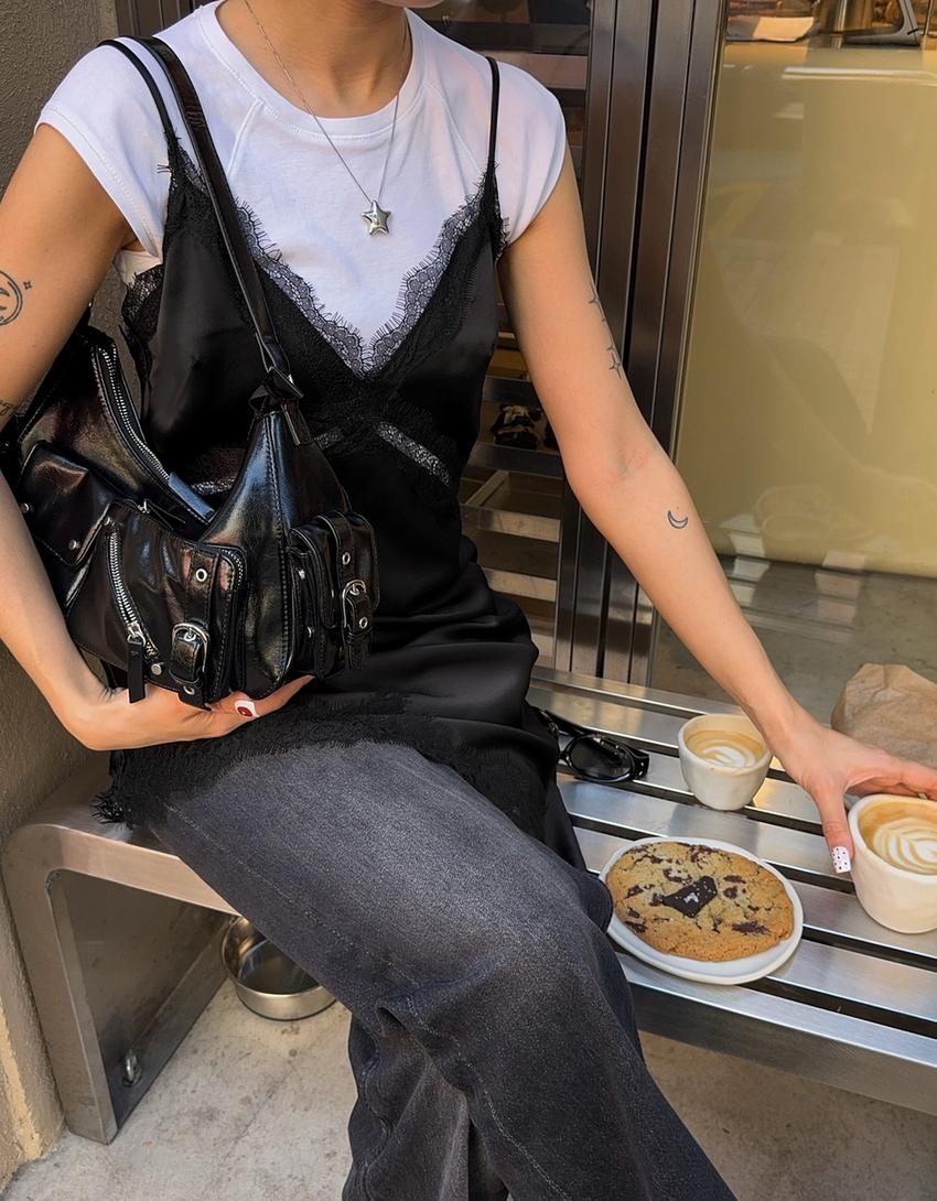 Vestit tirants setí encaix asimètric-Negre