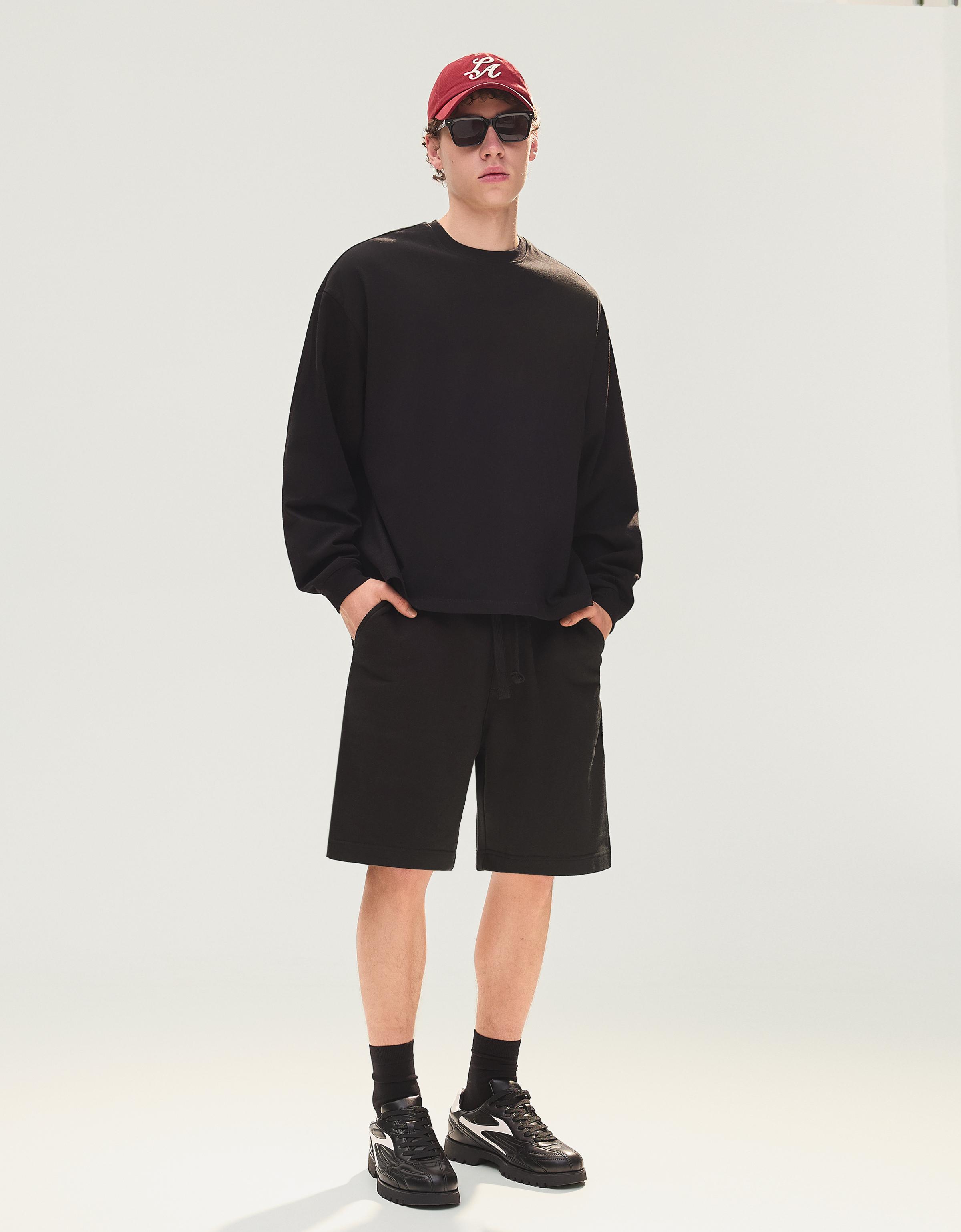 Plush Bermuda shorts — Black