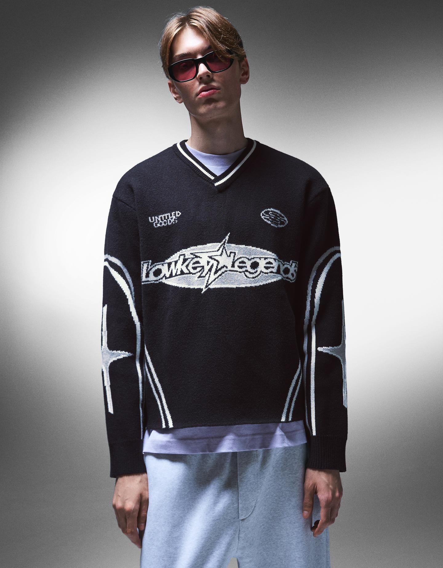 Bershka sweter sportowy z nadrukiem czarny