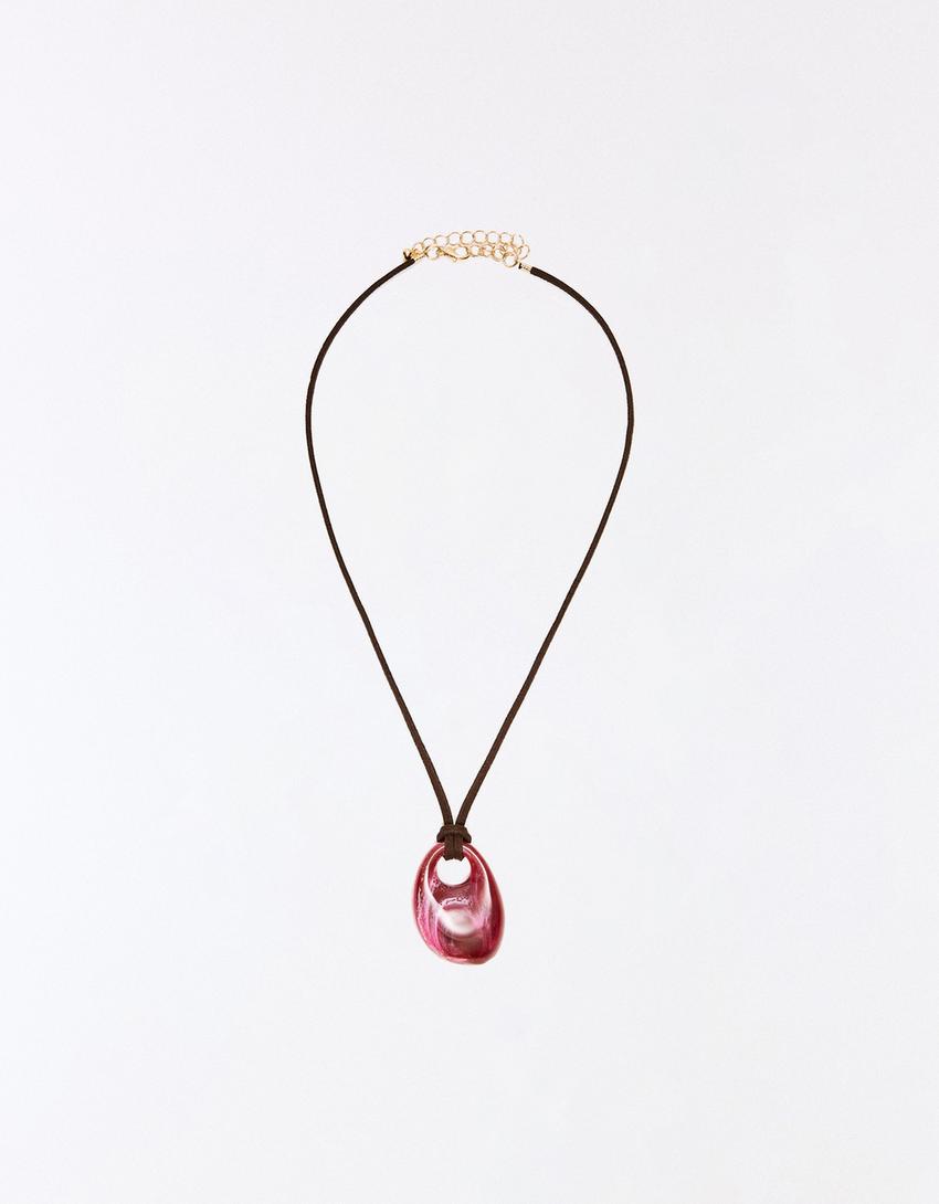 Collar cordón colgante resina-Burdeos