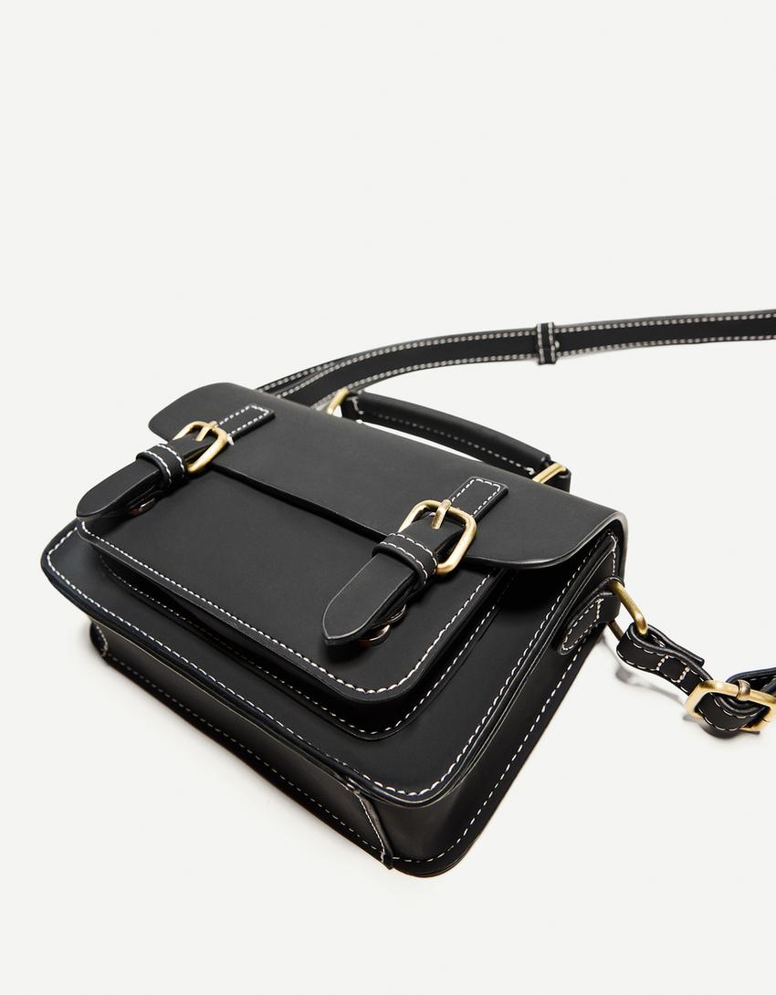 Crossbody bag with topstitching