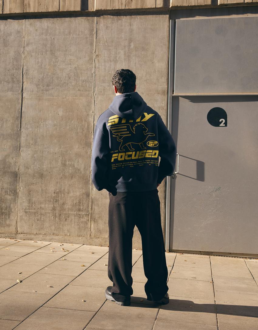 Sweatshirt capuz estampado-Marinho