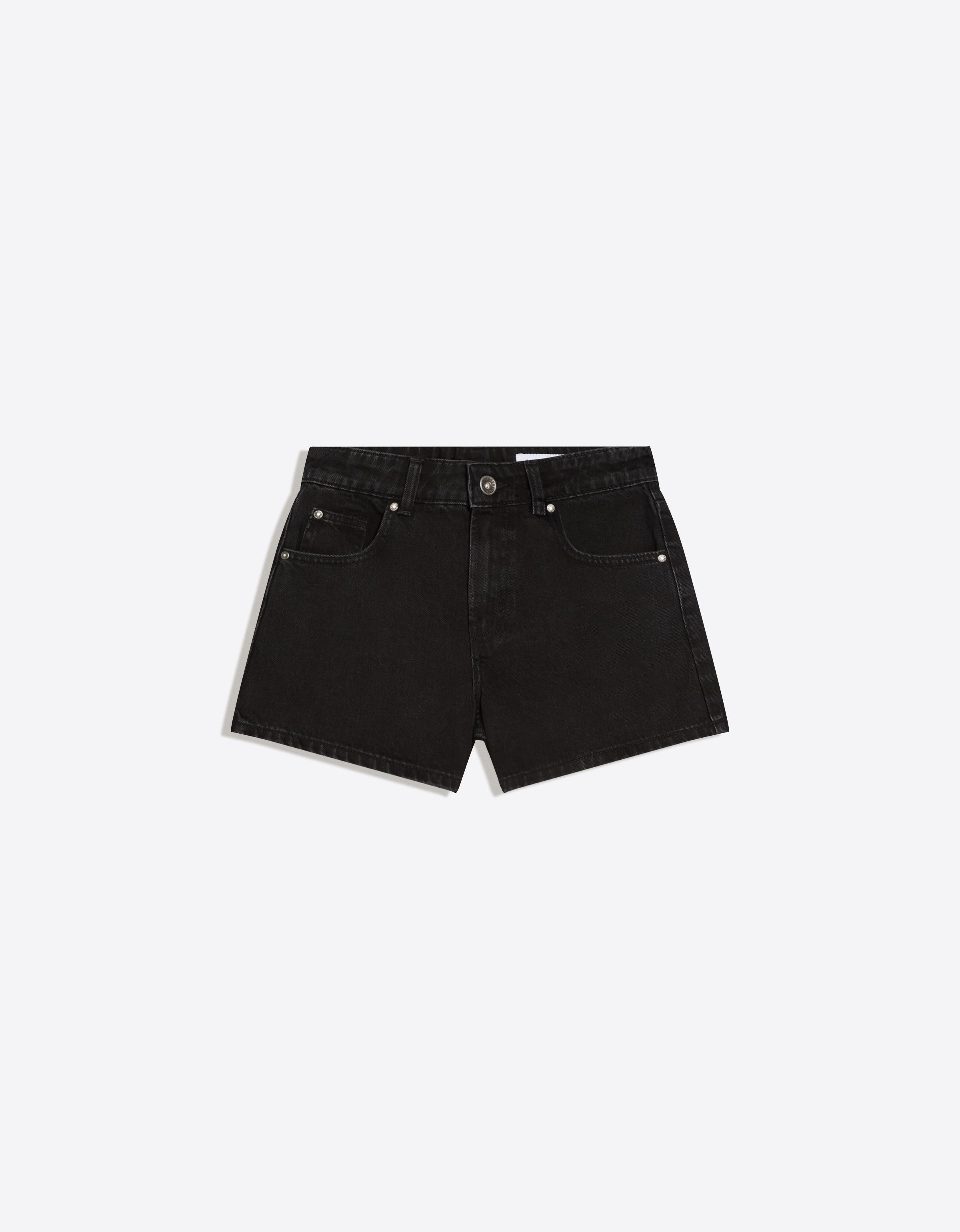 '90s denim shorts
