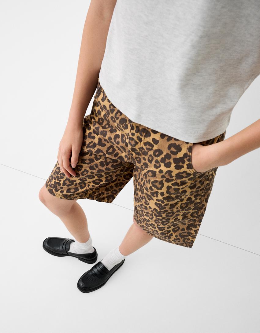 شورت برمودا تويل بطبعة حيوانية-جملي-5