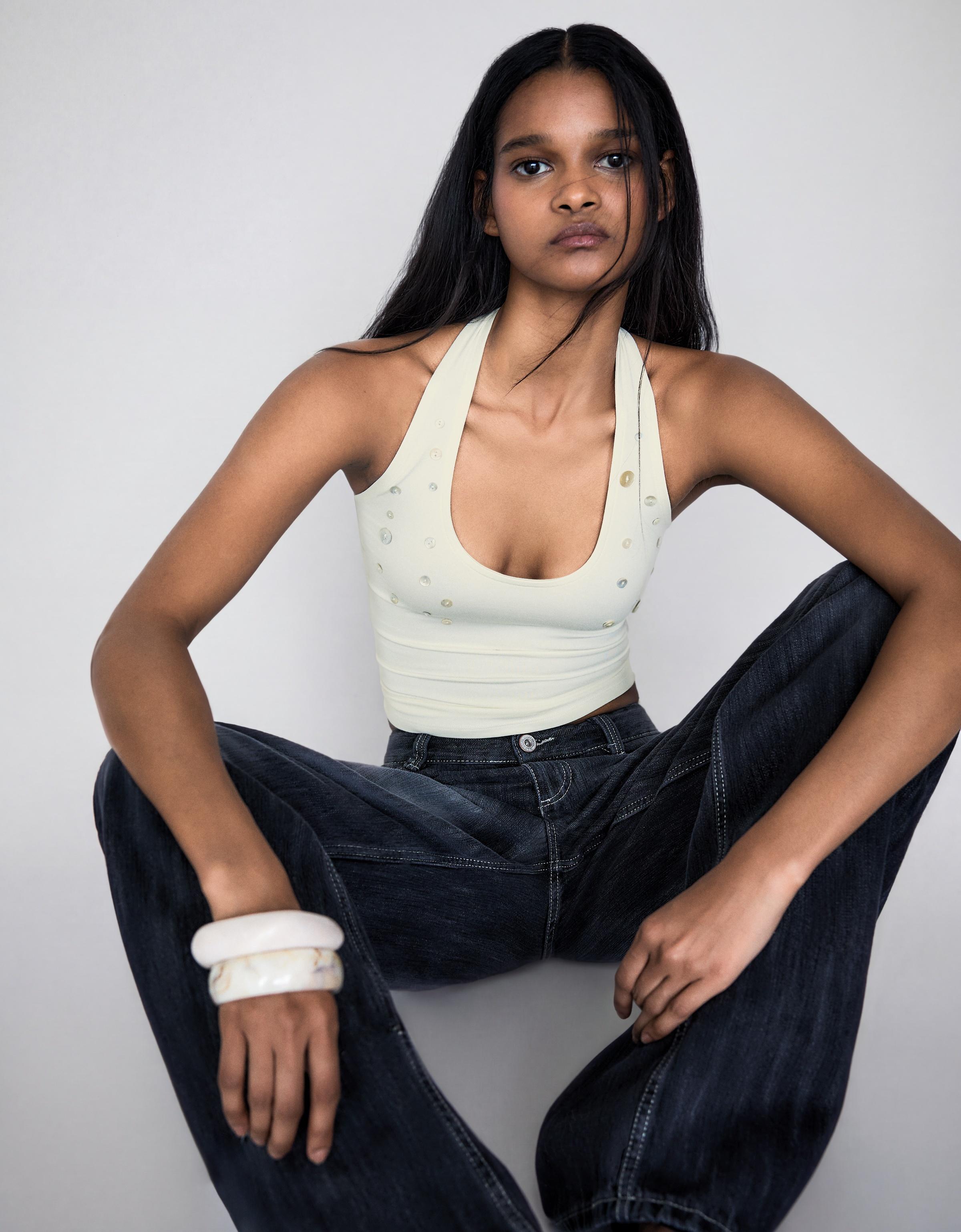 Halter yaka düğmeli bluz - Görsel 49