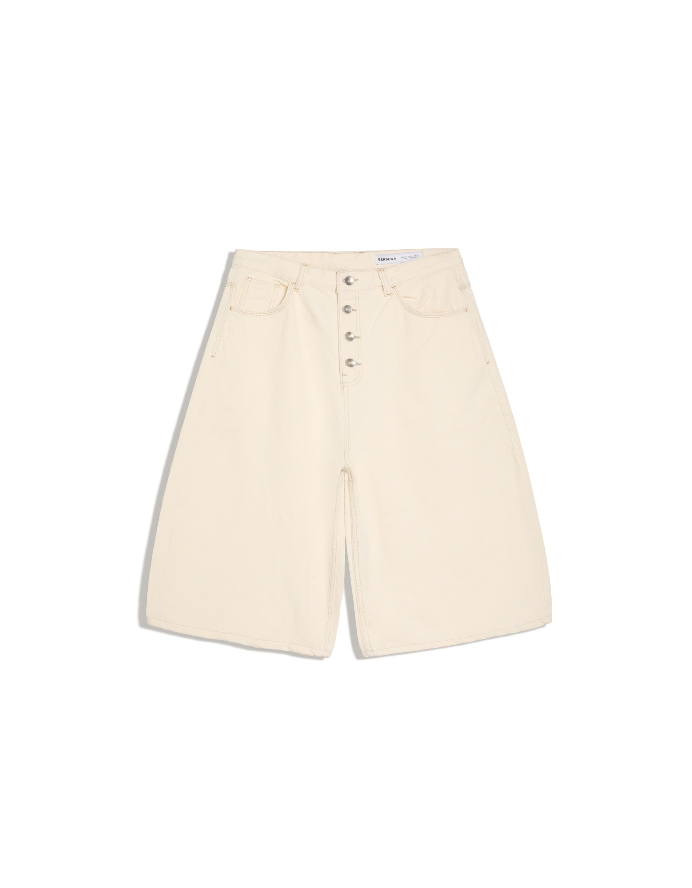 Barrel leg denim Bermuda shorts — Cream