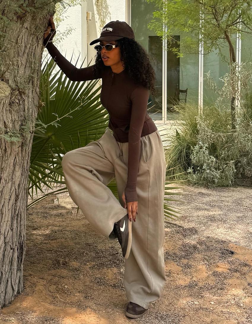 Pantalón felpa barrel-Visón