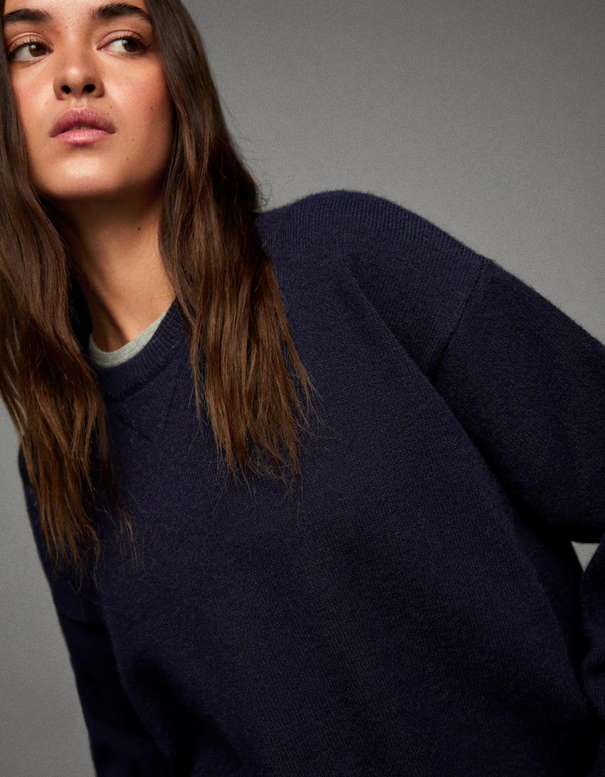 Round neck sweater-Blue-2