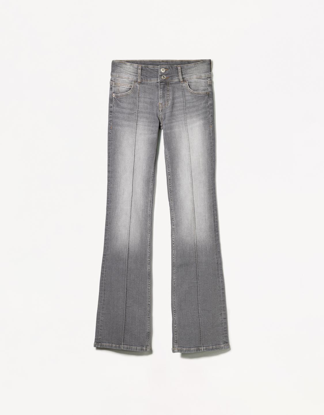 Low-rise boot-cut jeans