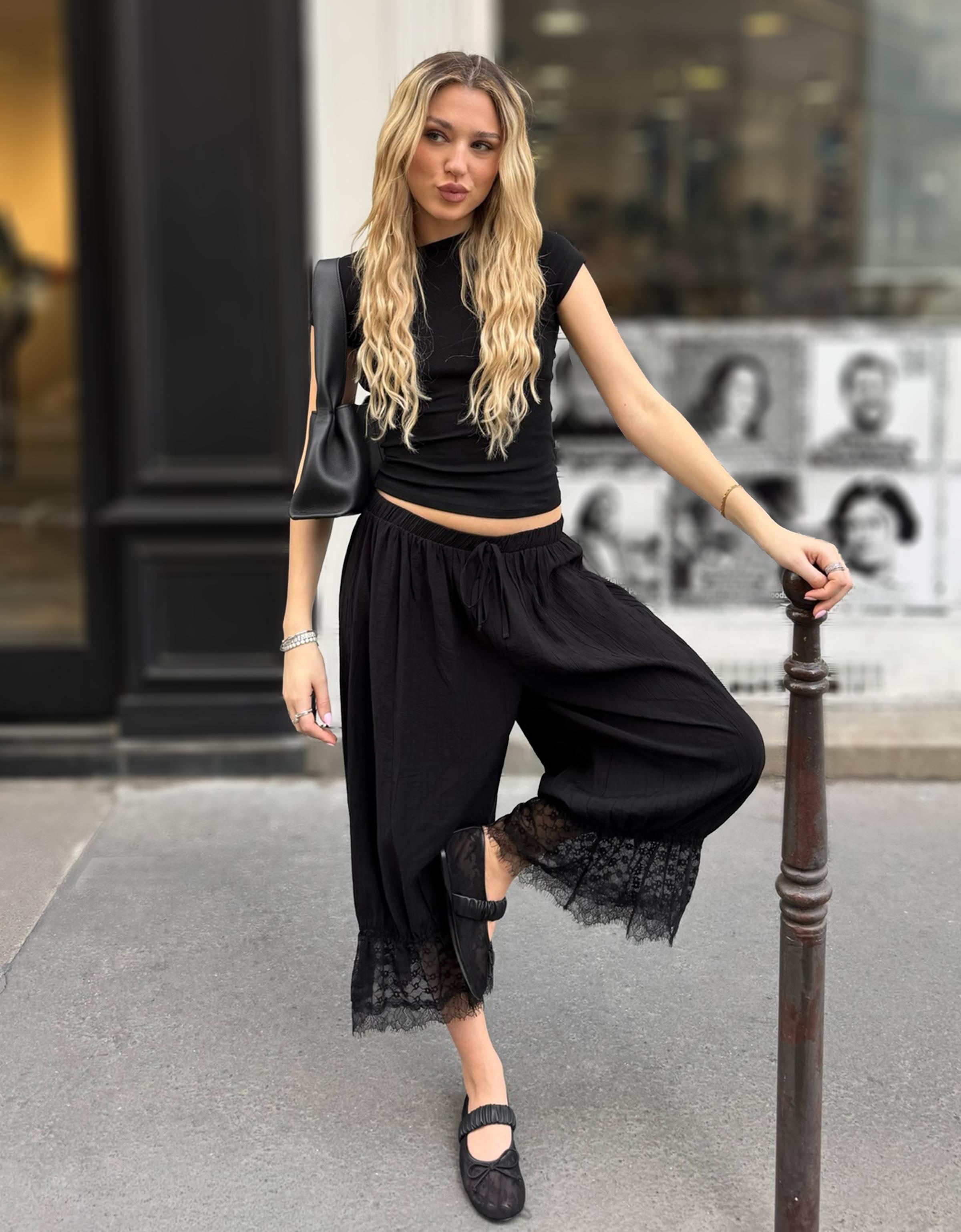 Cropped sarouel trousers with lace trim - #bershkastyle - Women