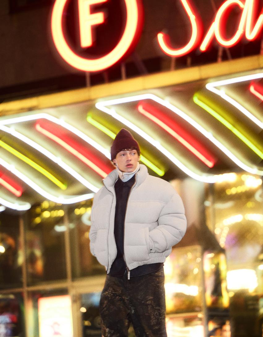 Steppjacke aus Trikotstoff-Steinfarbe