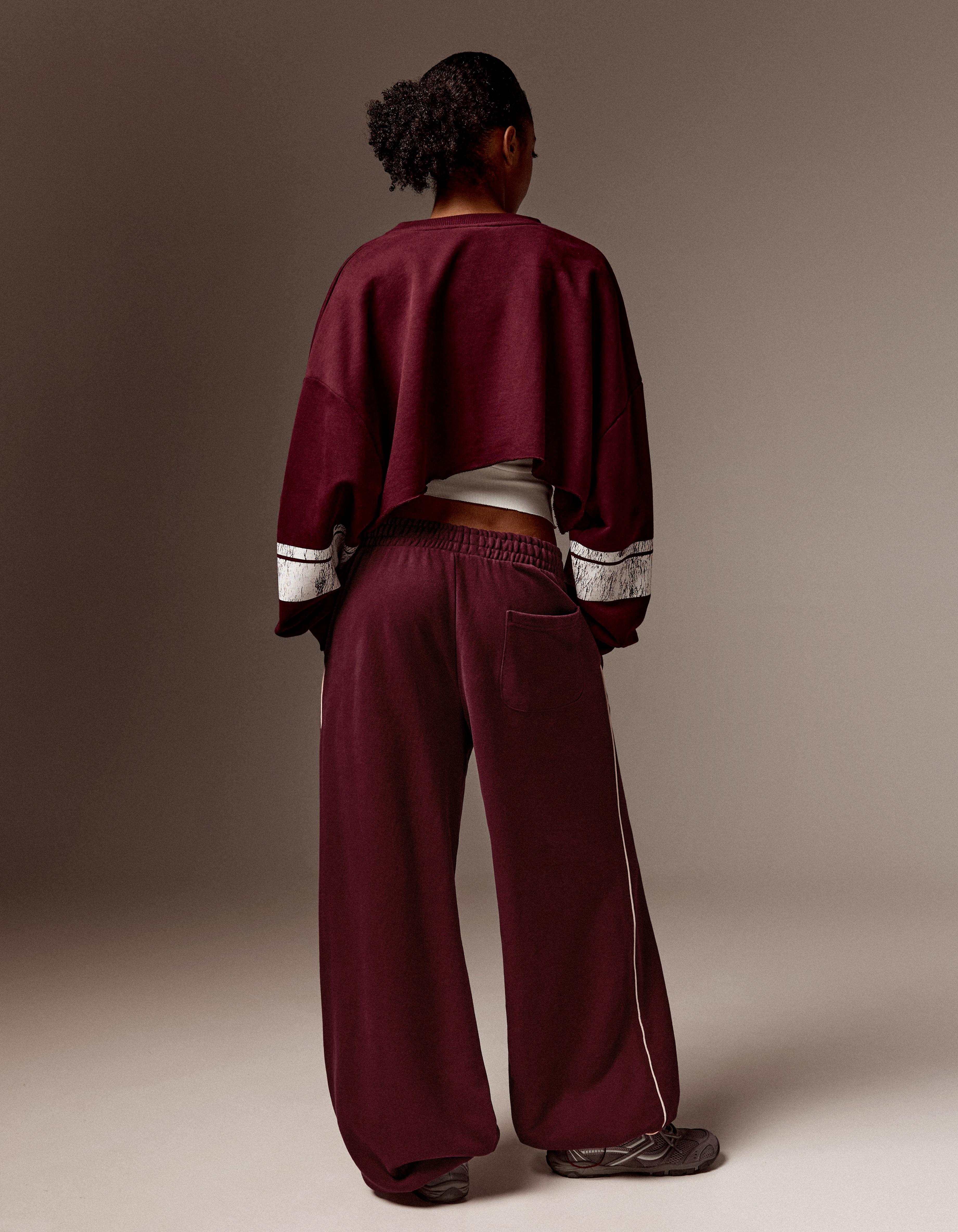 Dancer plush joggers — Maroon