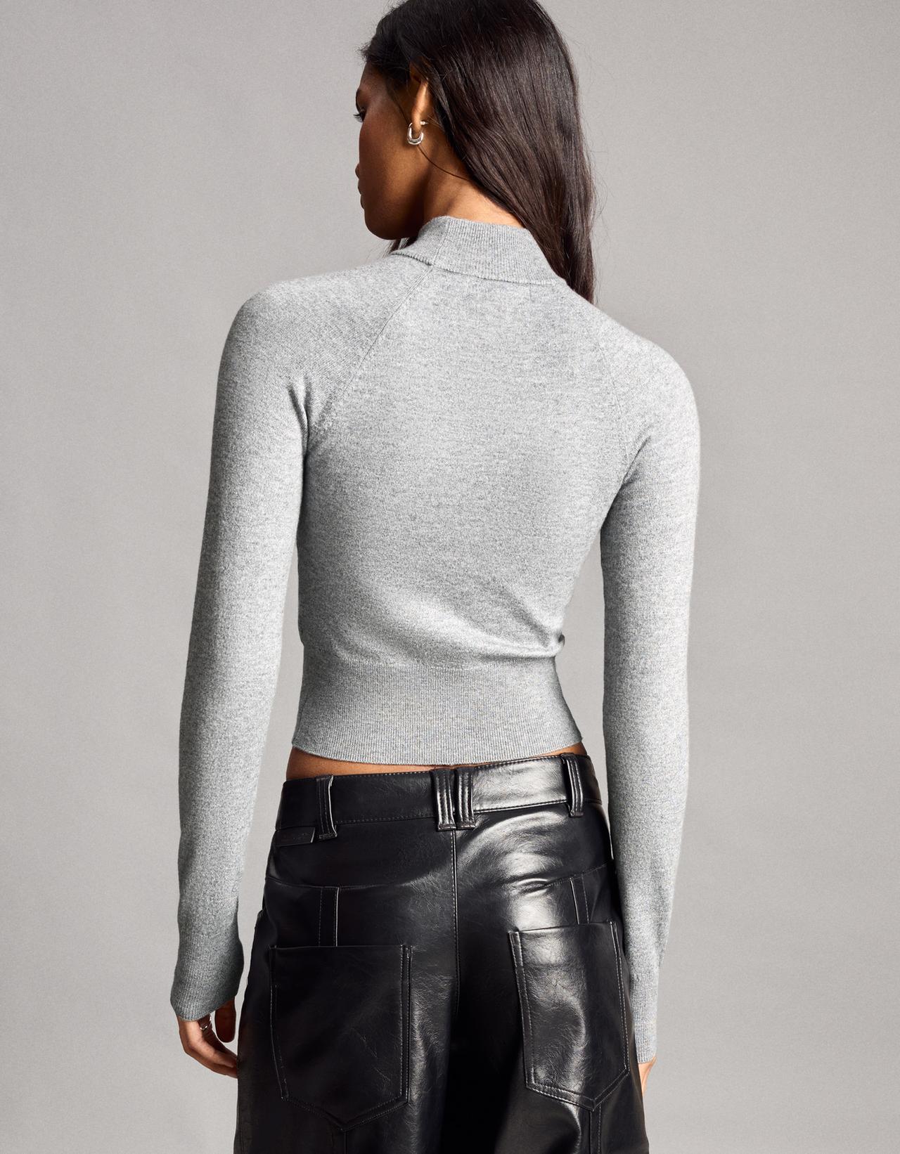 Fitted ribbed high neck jumper — Grey