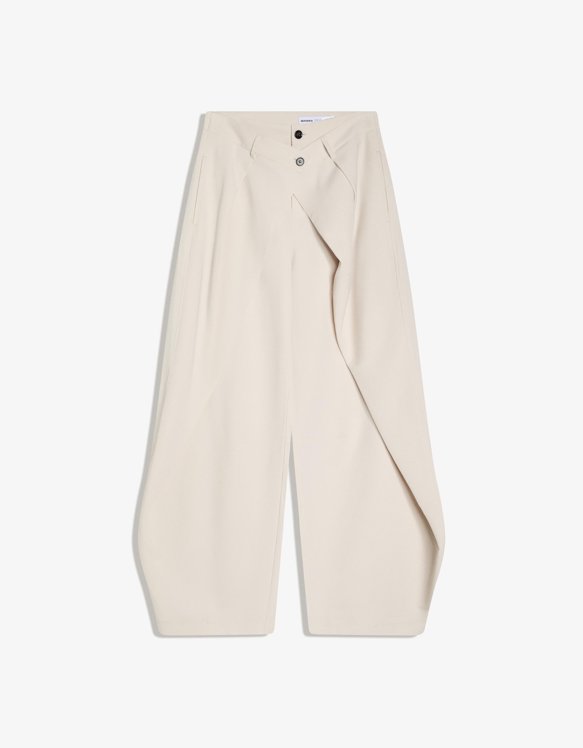 Pleated double-button trousers — Cream