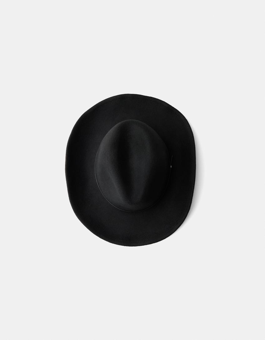 قبعة كاوبوي بتفصيل جلد صناعي-أسود-4