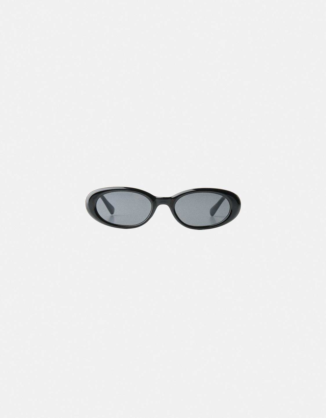 Oval resin sunglasses