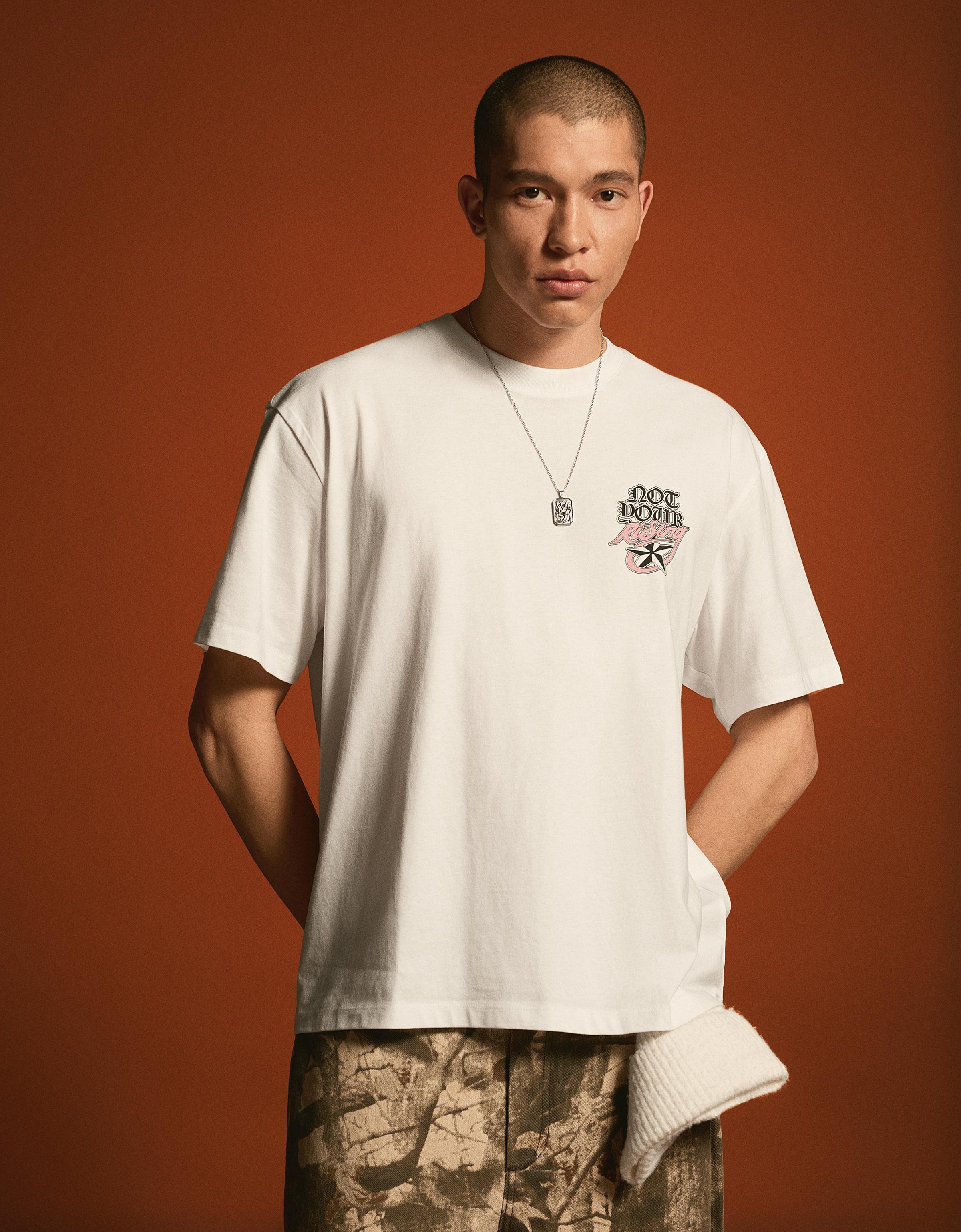 Bershka T-Shirt Mit Kurzen Ärmeln Und Print Herren L Weiss