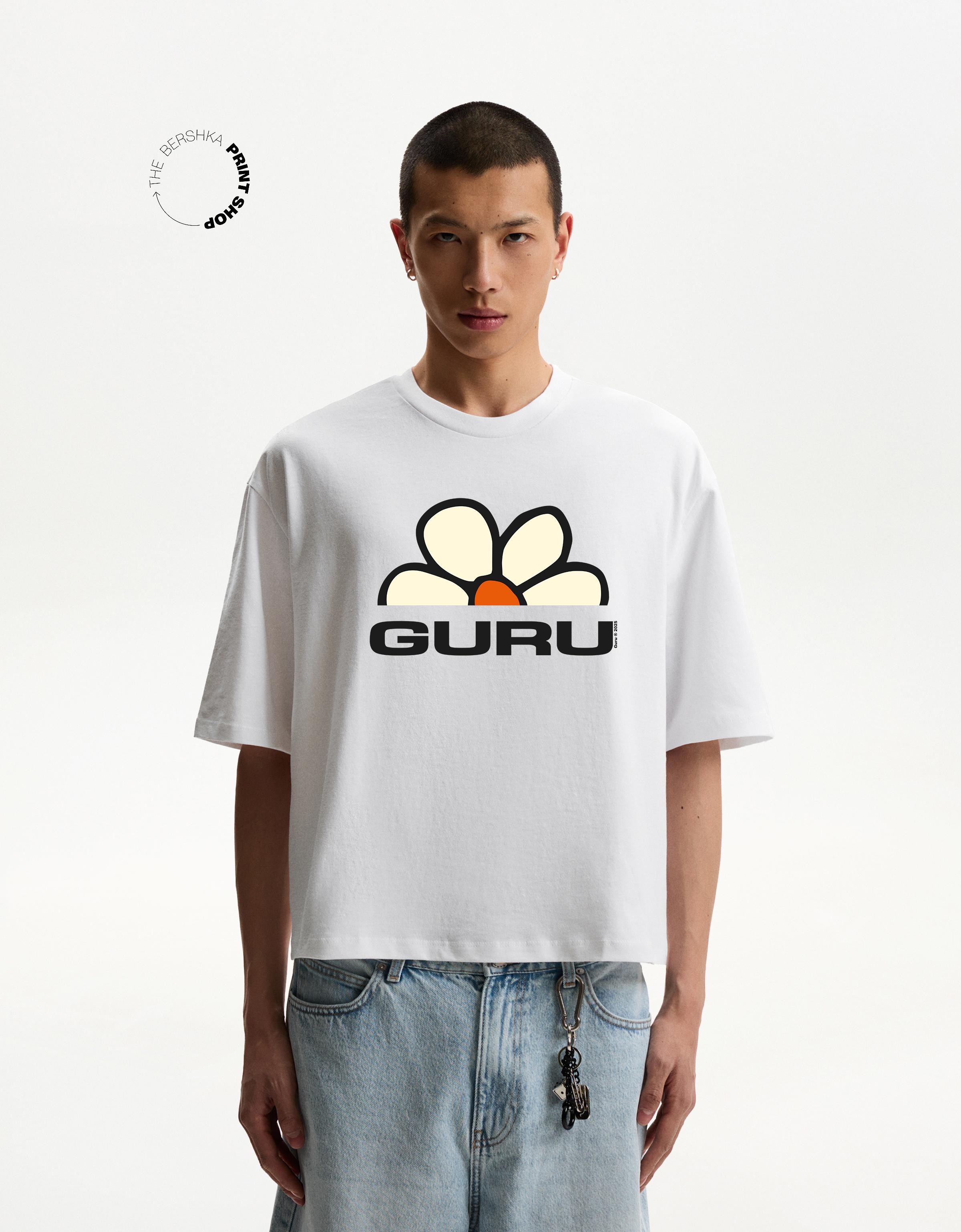 Bershka Cropped Guru Kurzarm-T-Shirt Herren M Weiss