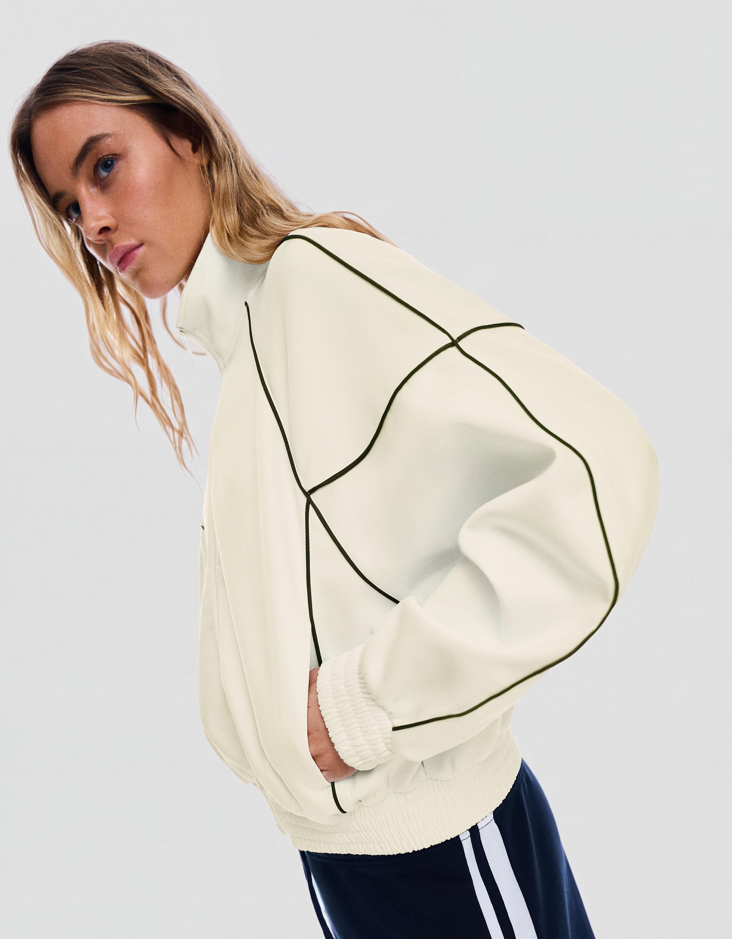 Contrast high neck jacket — Cream