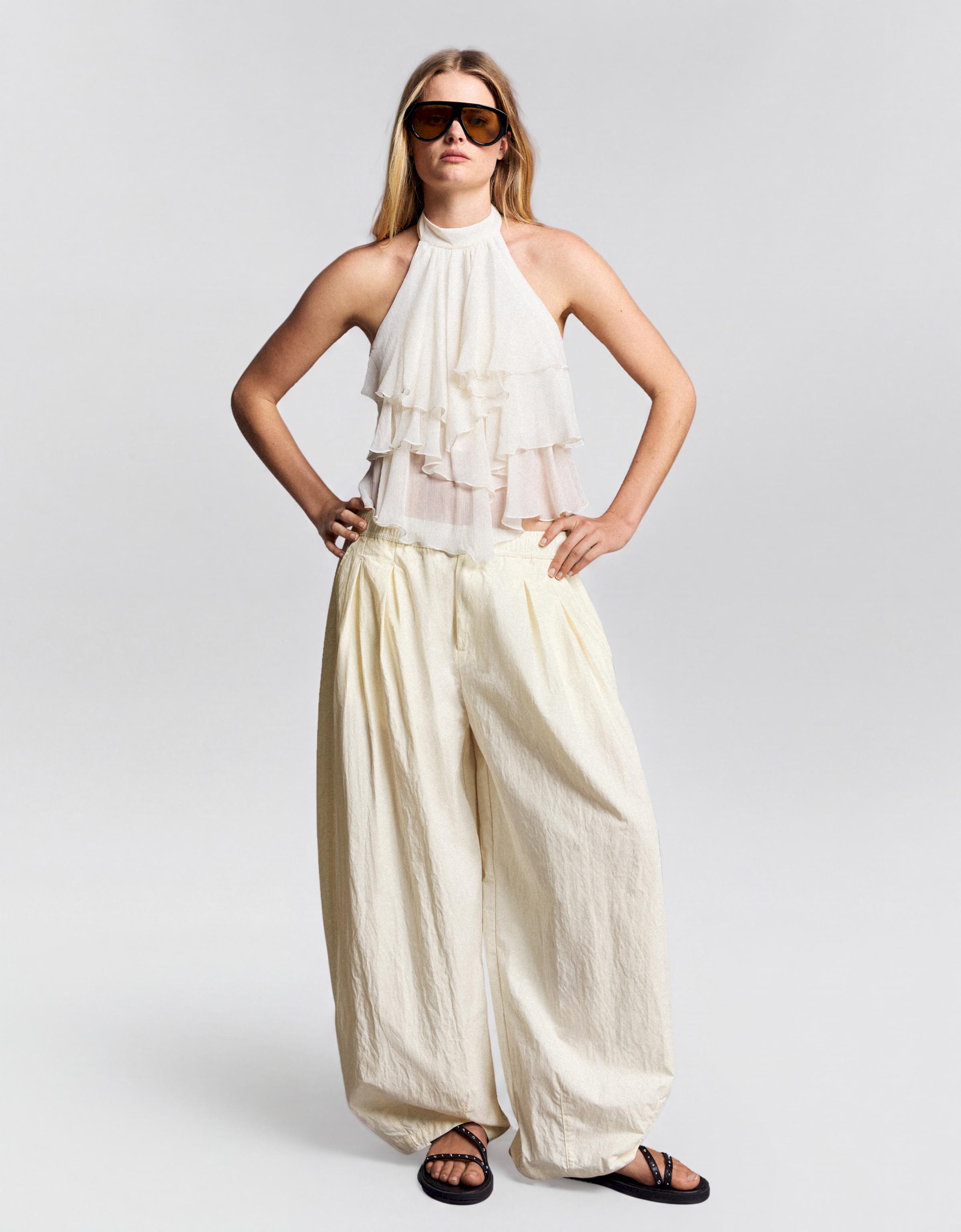 Technical cropped volume trousers — Cream