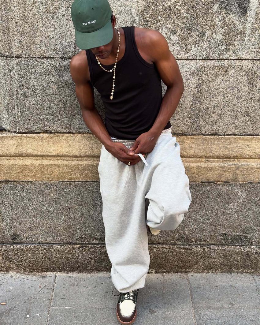 Interlock-Hose mit Puffärmeln