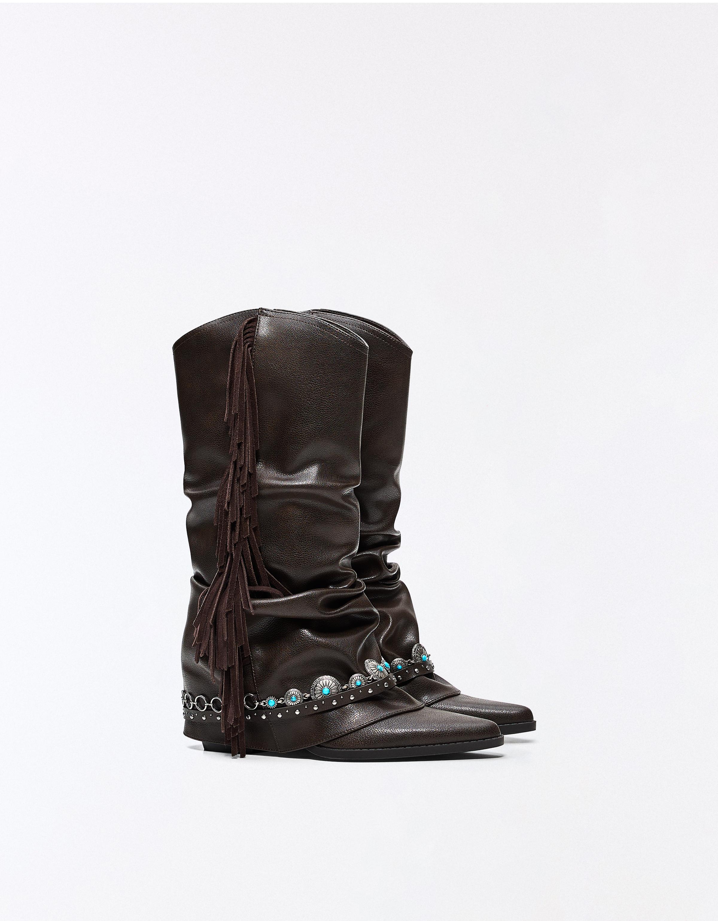 Fringed cowboy heel boots — Brown