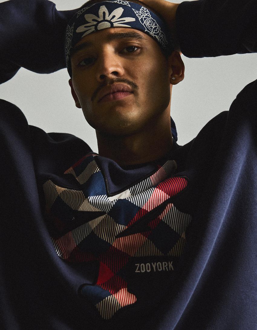 ZOO YORK round neck patch sweatshirt-Dark blue