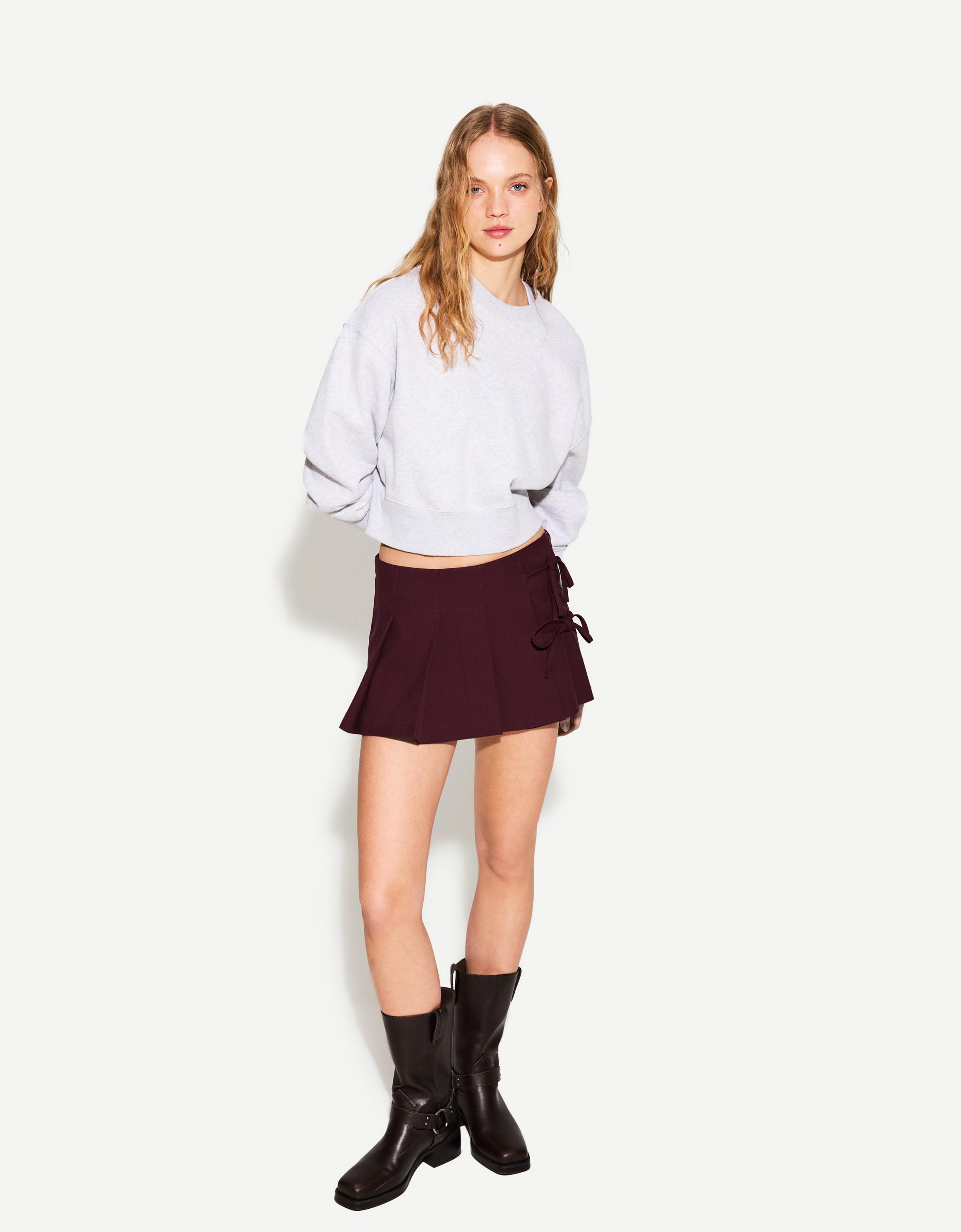 Bershka Minirock Mit Kellerfalten Und Schleife Damen Xs Granatrot