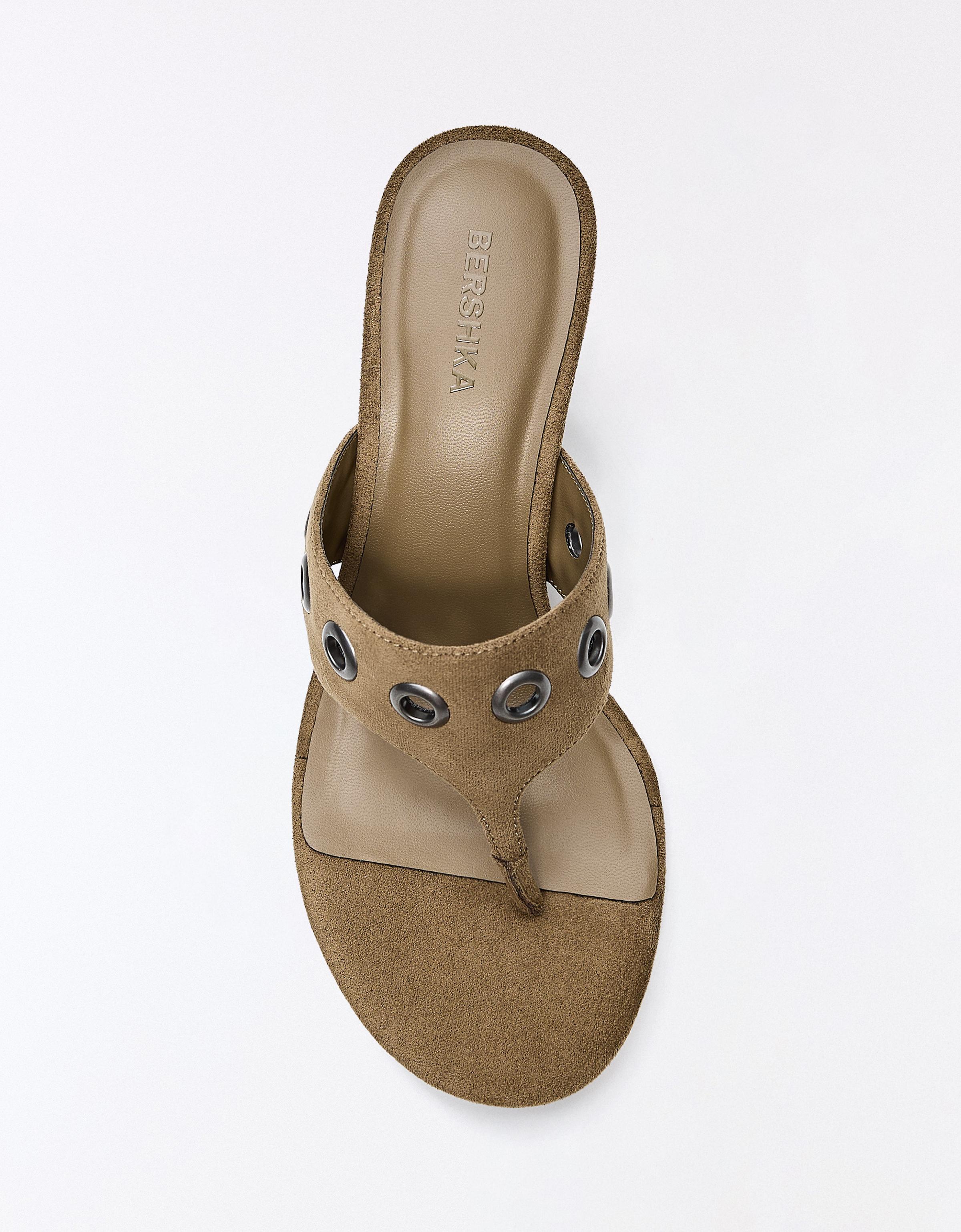Eyelet detail kitten heel sandals — SAND