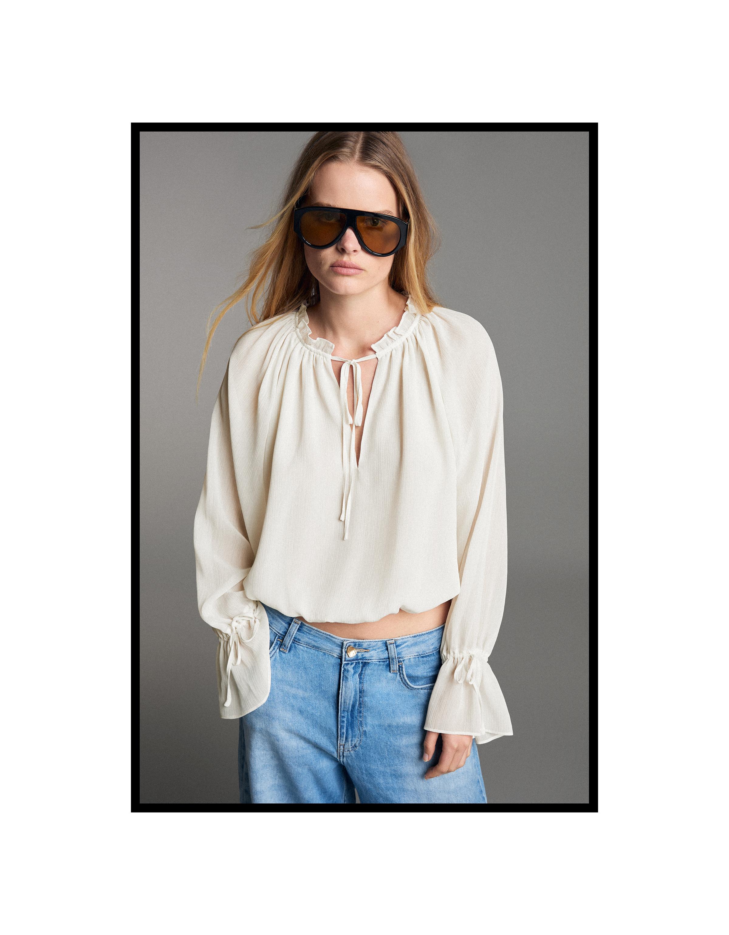 Long sleeve flowing shirt — Cream