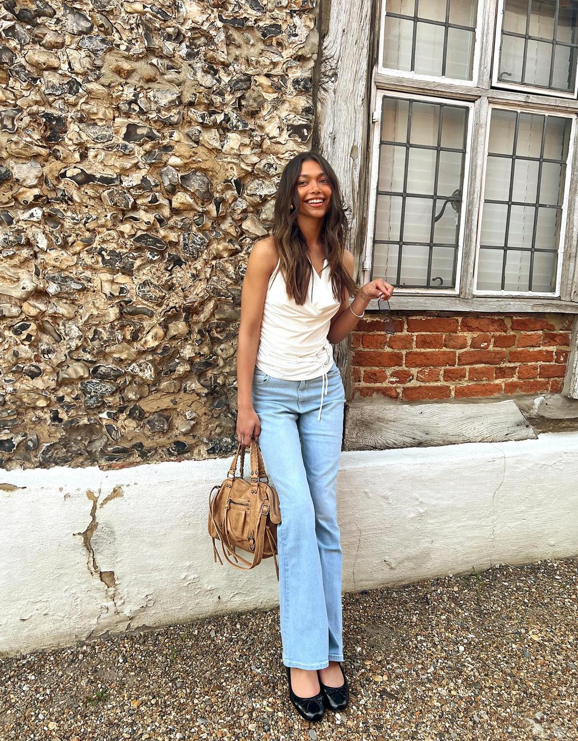 Flared jeans