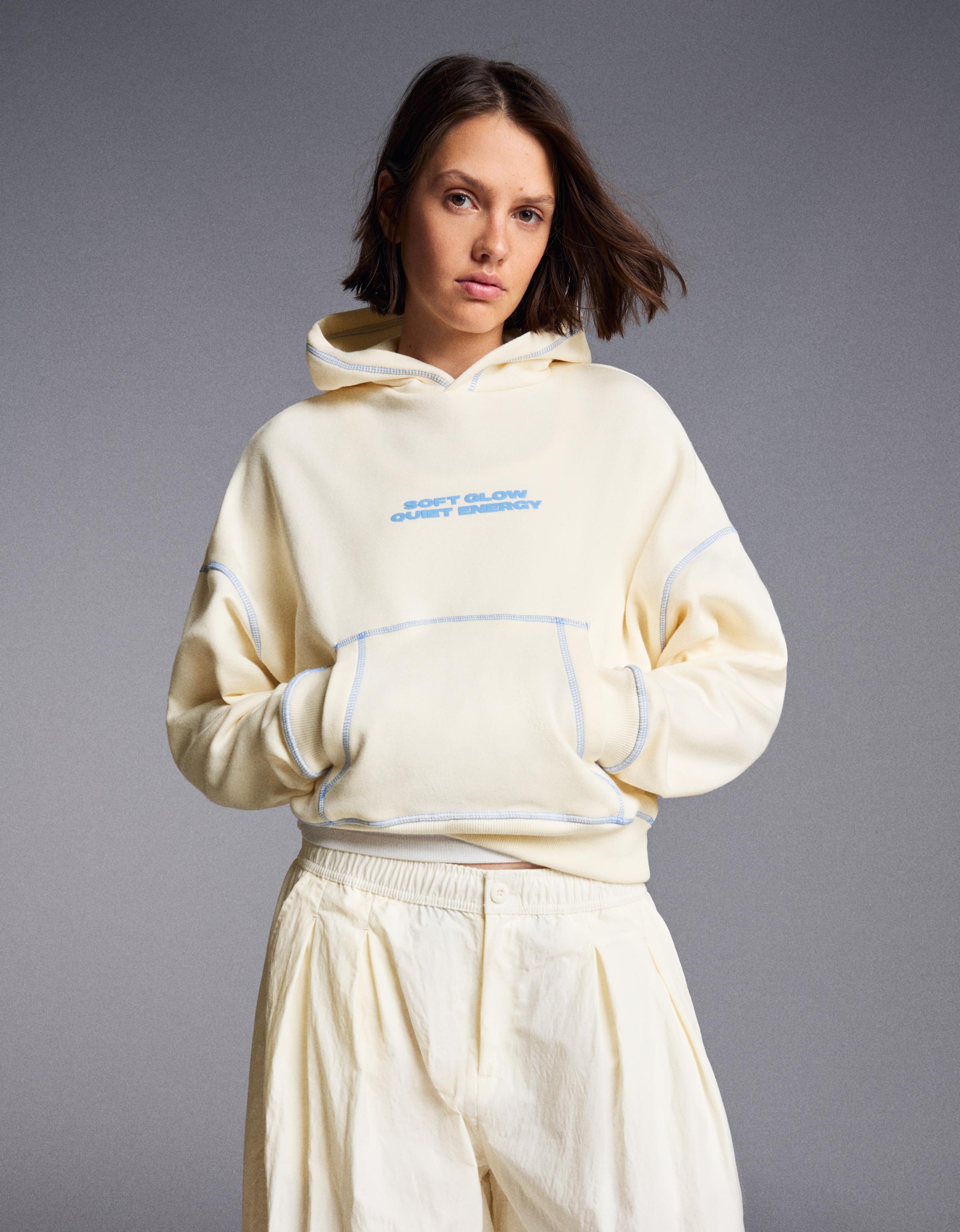 Bershka Sudadera Capucha Print Mujer Crudo
