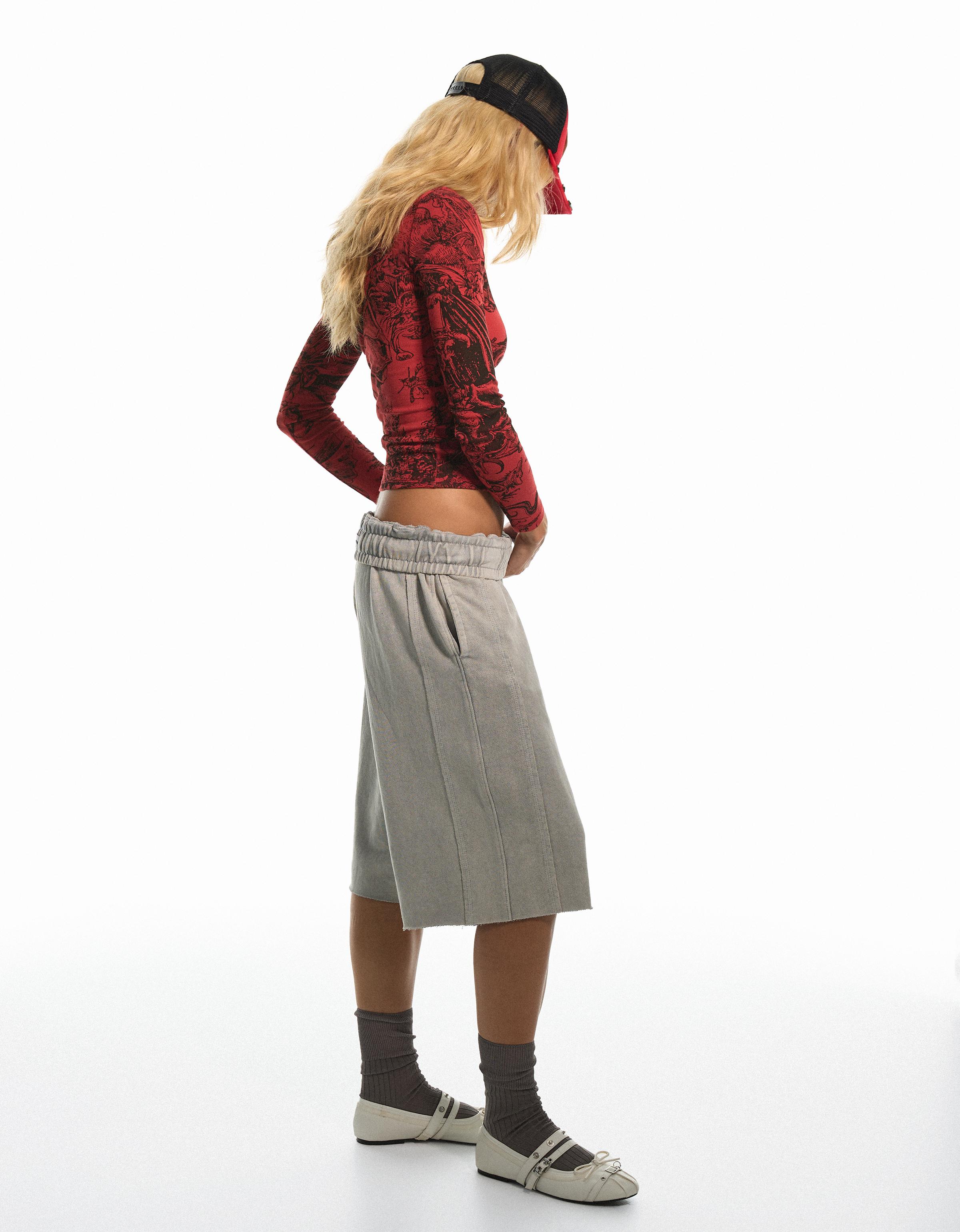 Bershka Uzun kollu fitted ARIES X BERSHKA tişört görsel 4