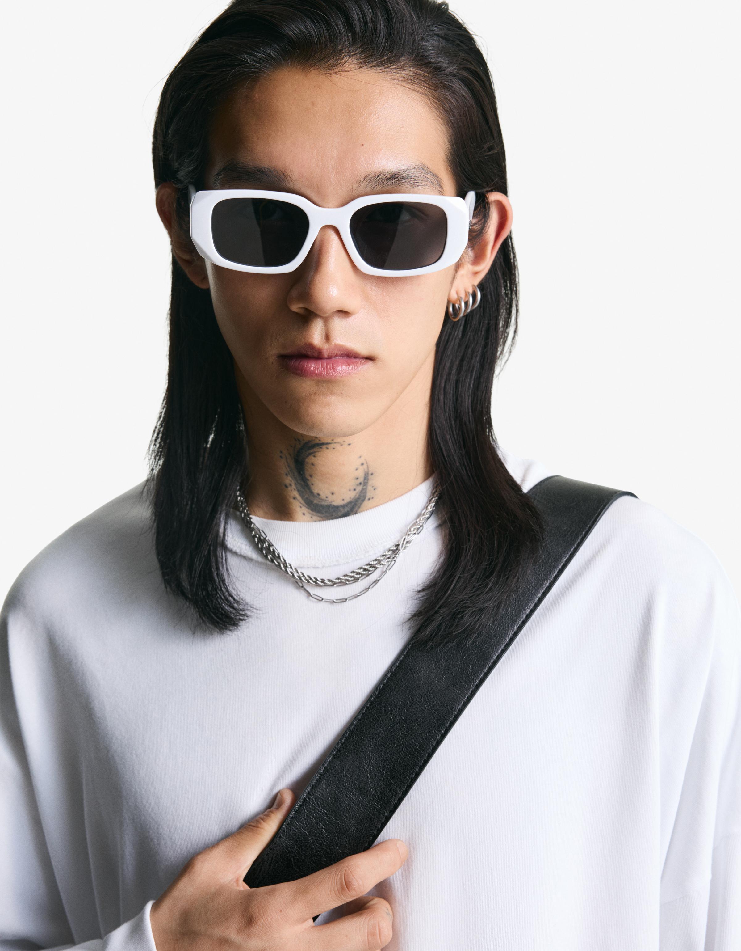 Bershka Sechseckige Sonnenbrille Herren Weiss