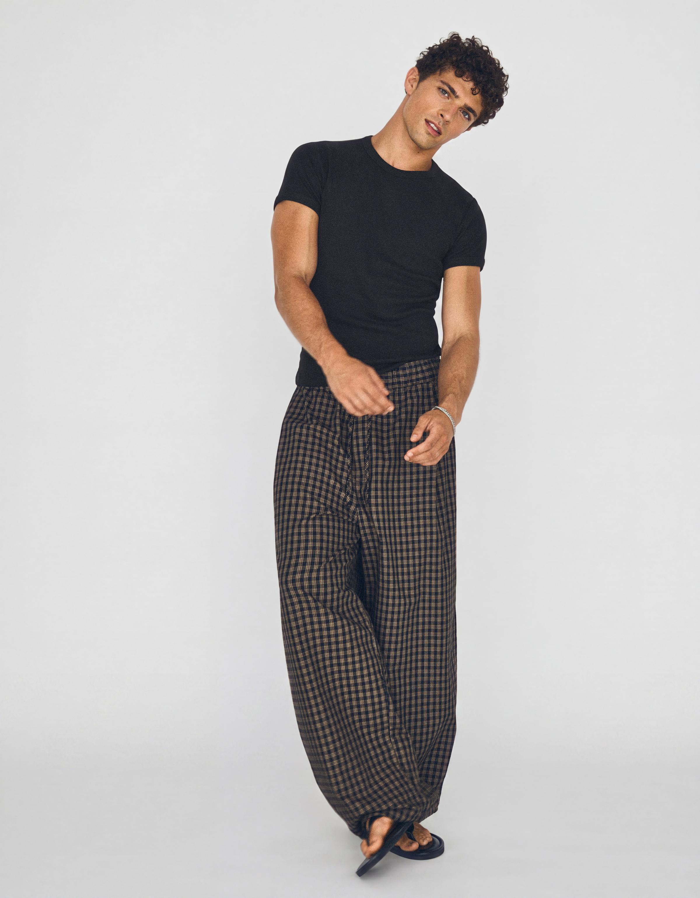 Slim fit ribbed T-shirt — Black