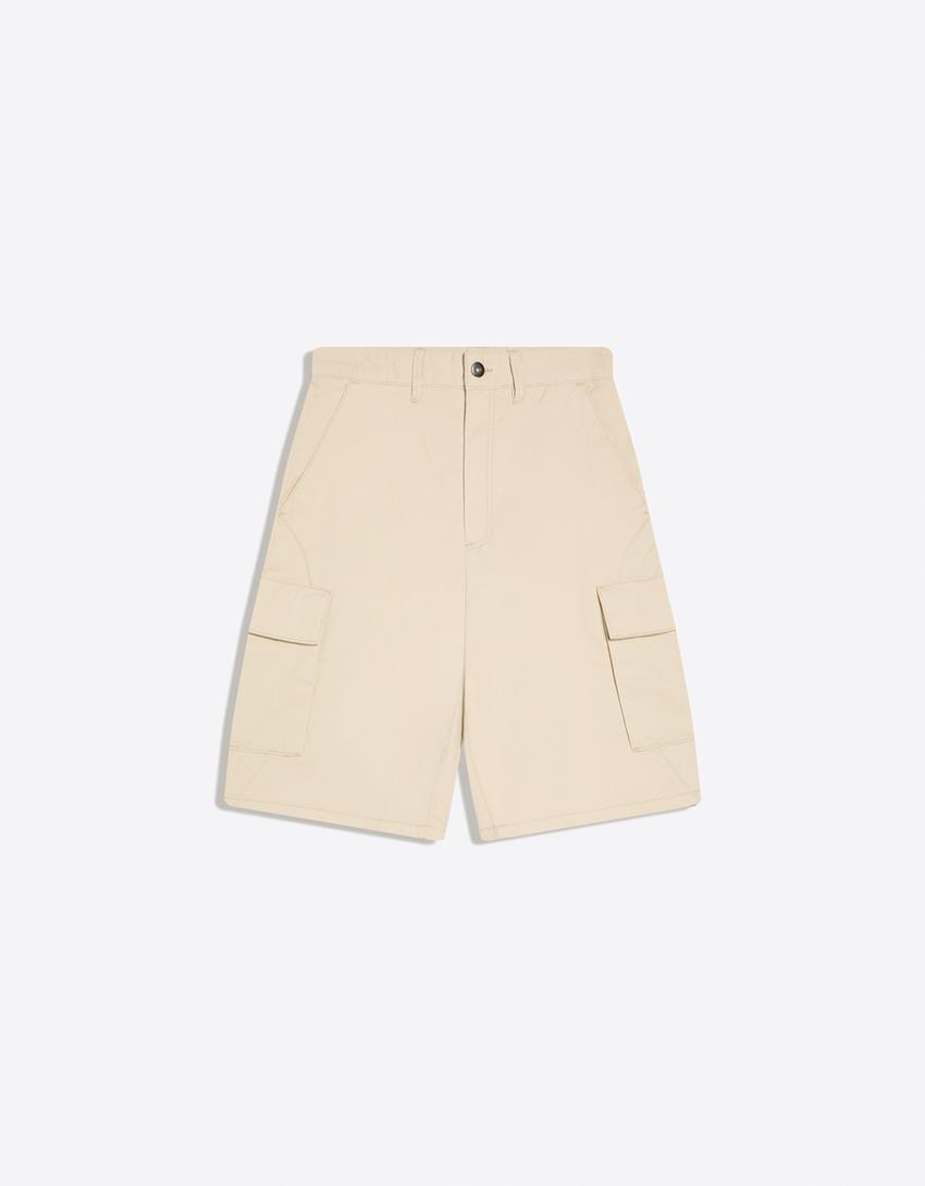 Wide-leg cargo Bermuda shorts-Sand