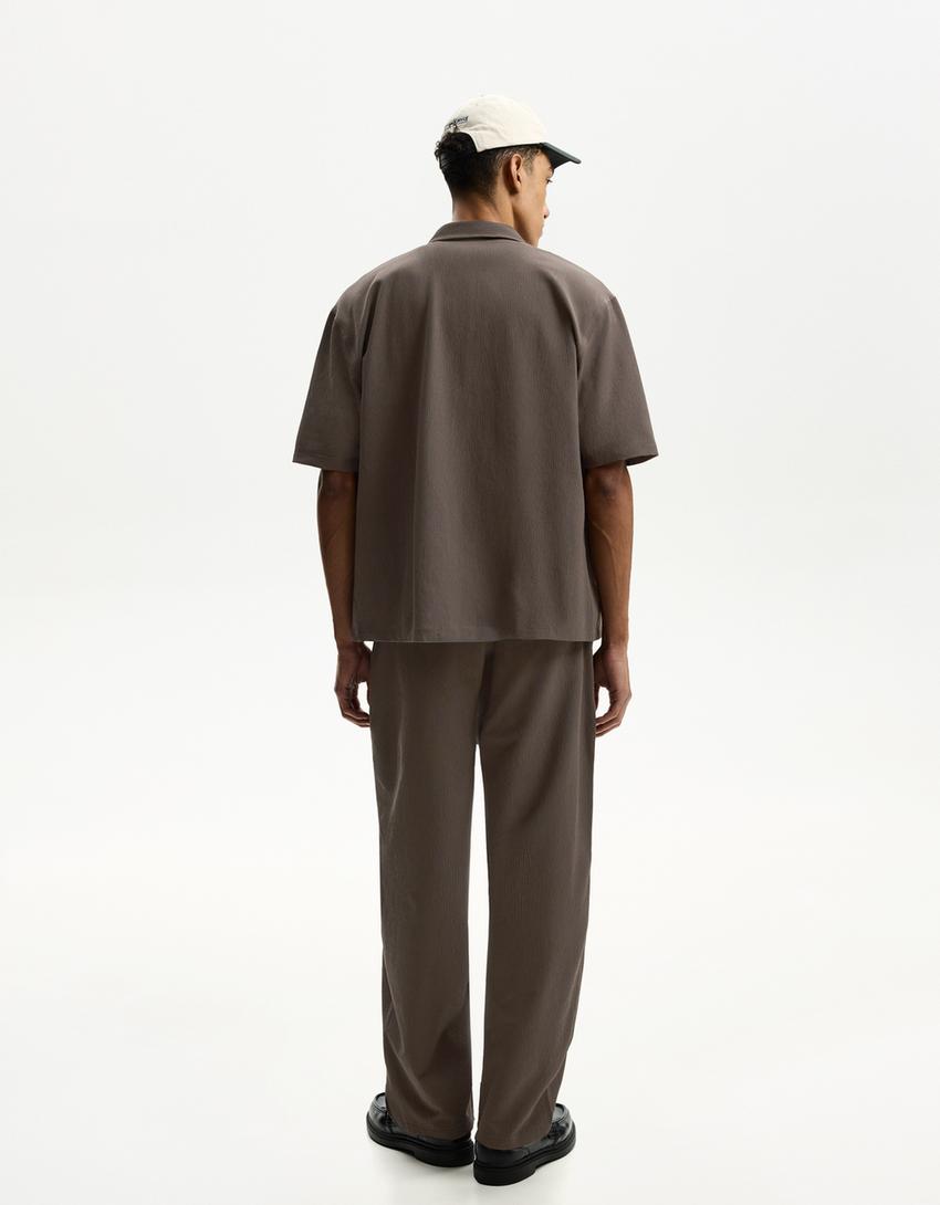 Camicia a maniche corte plissettata-Visone-1