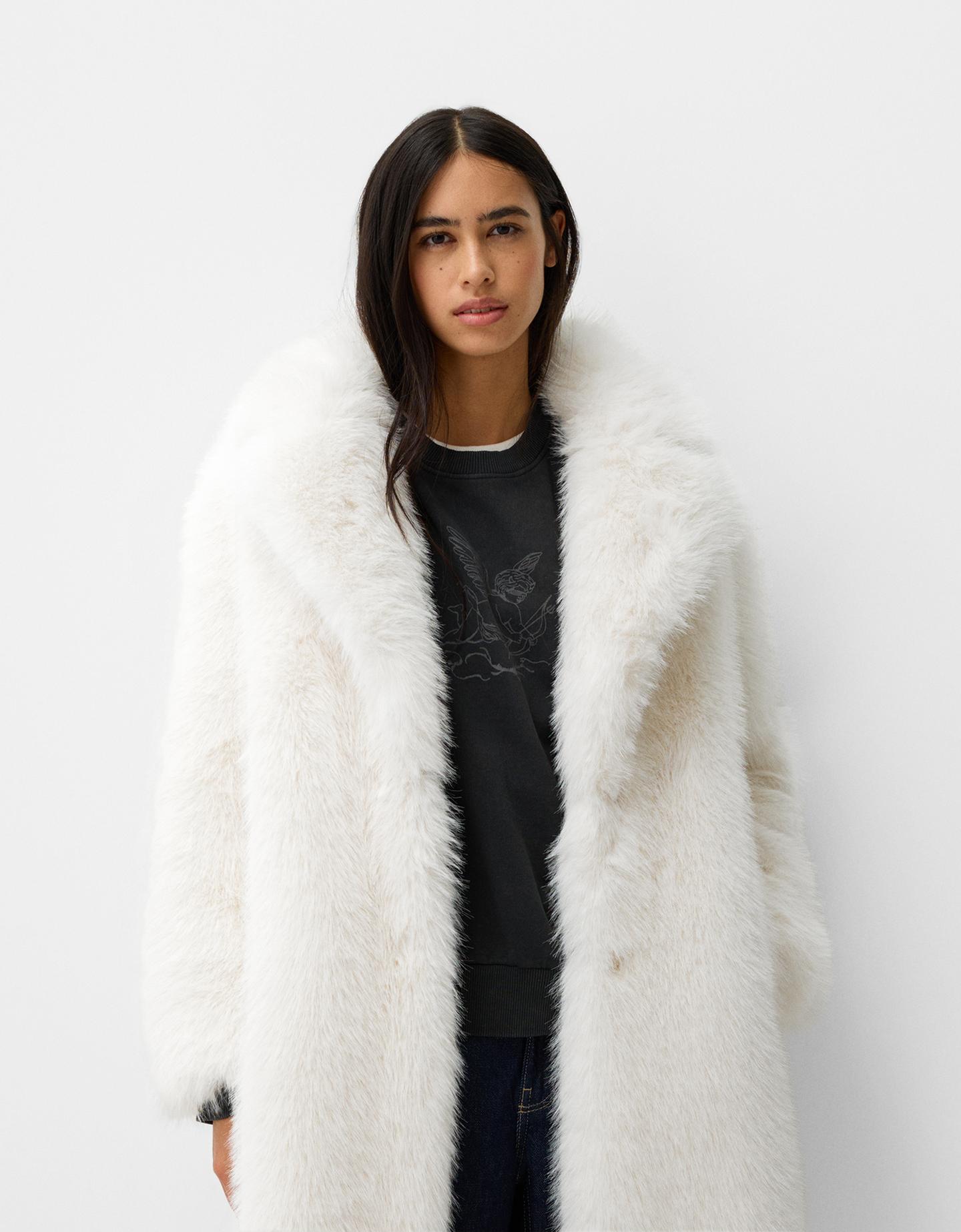 Bershka Mantel Aus Kunstfell Damen S Weiss günstig online kaufen