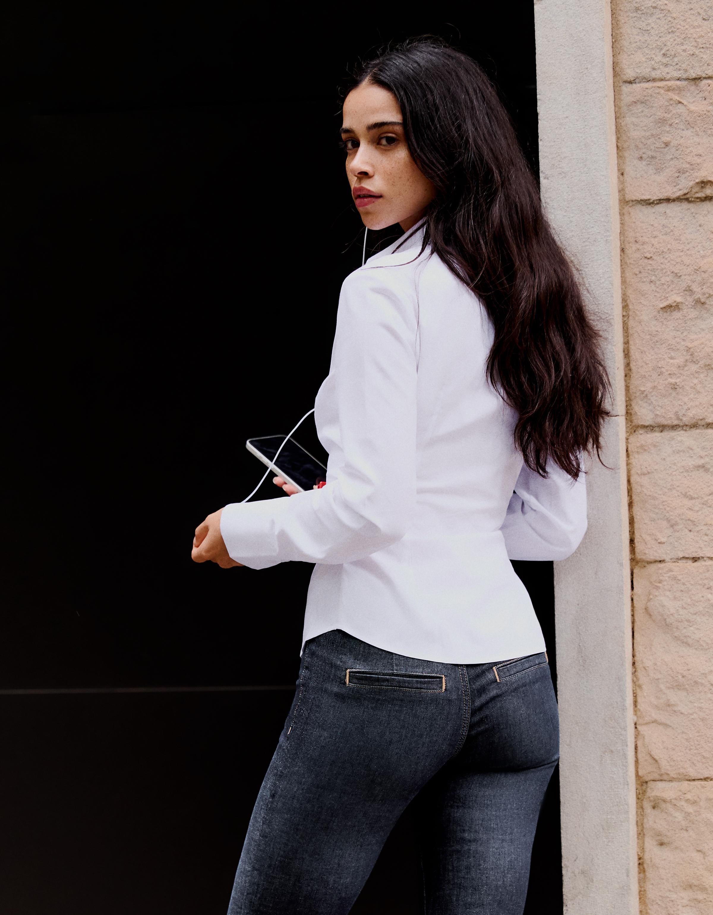 Fitted long-sleeved shirt — White