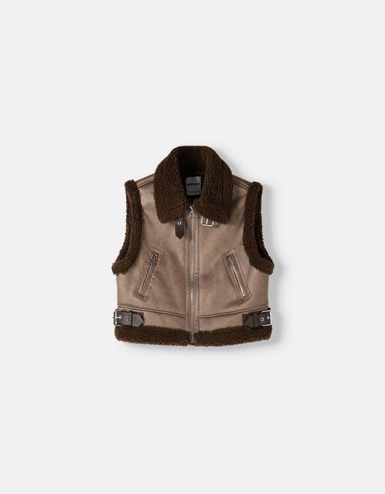 Double-faced vest