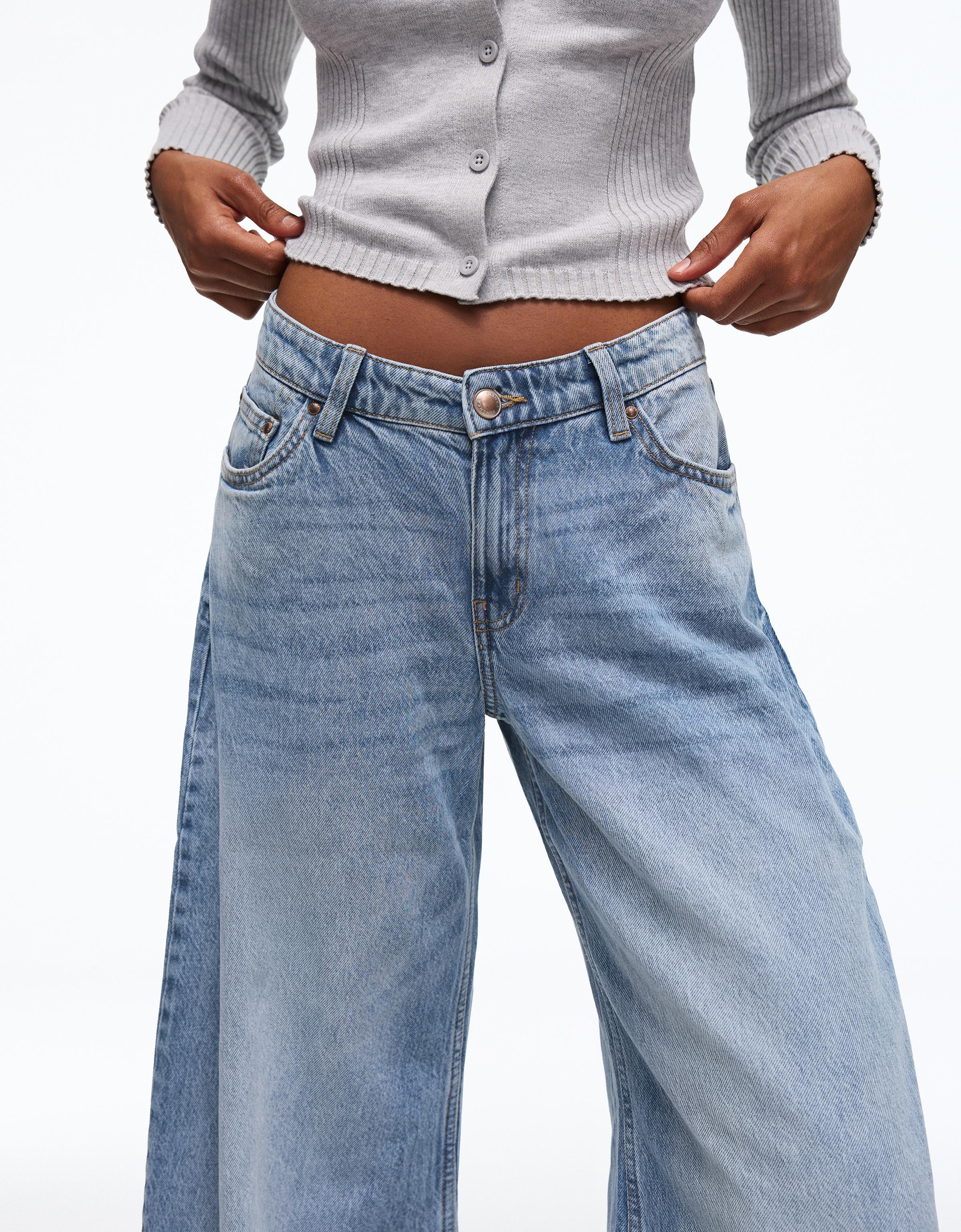 High-waist barrel jeans — Light blue