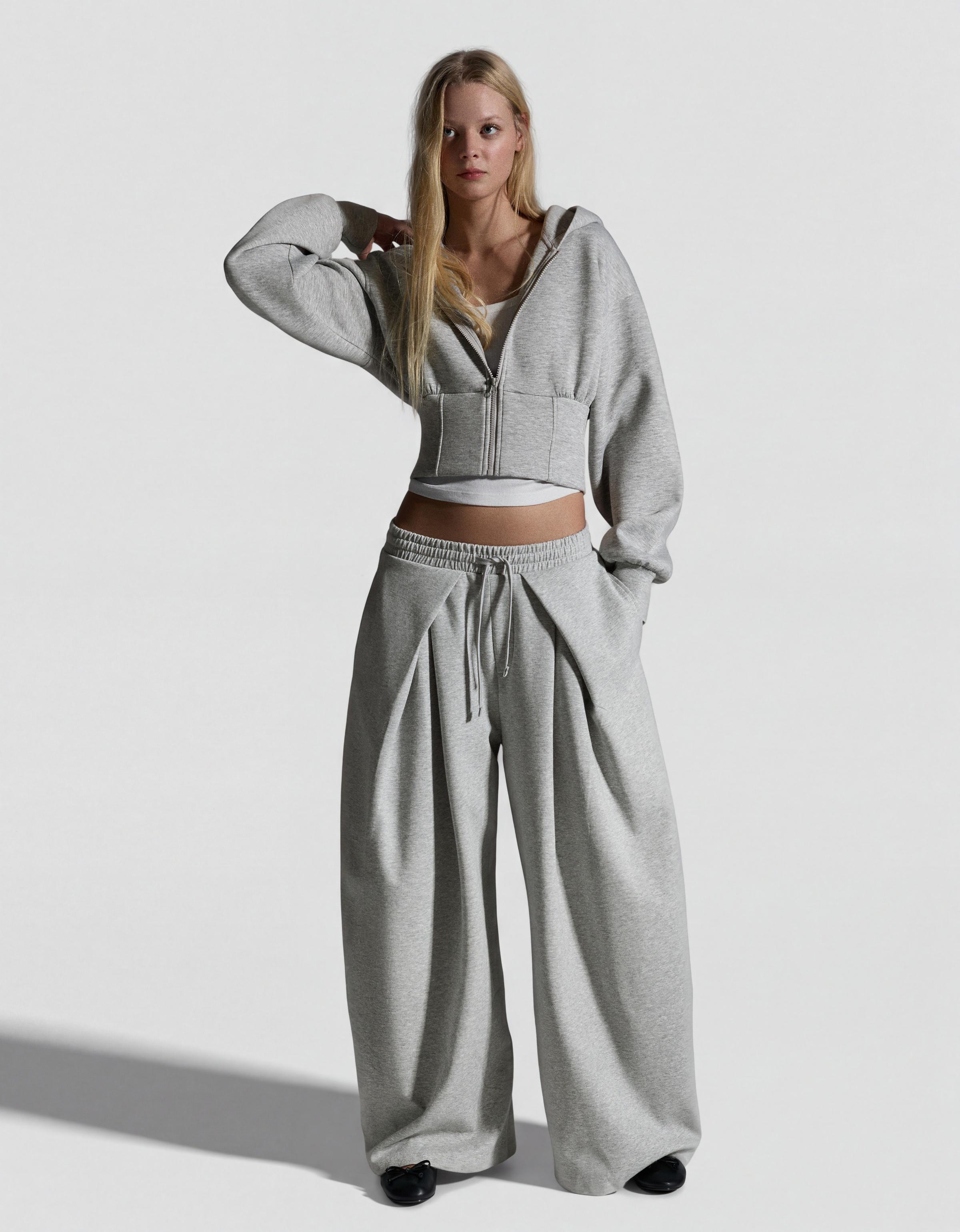 Kapüşonlu fermuarlı yüksek bel sweatshirt - Görsel 23