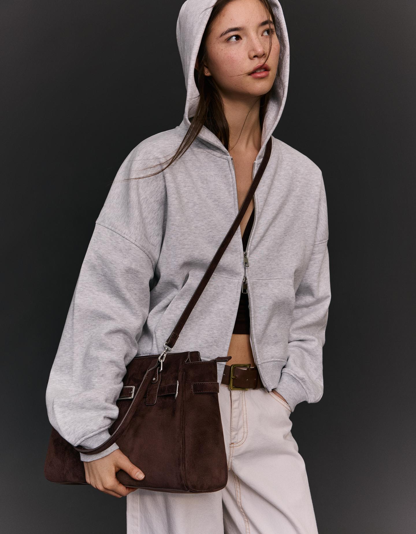 Bershka torba typu shopper z paskiem brązowy