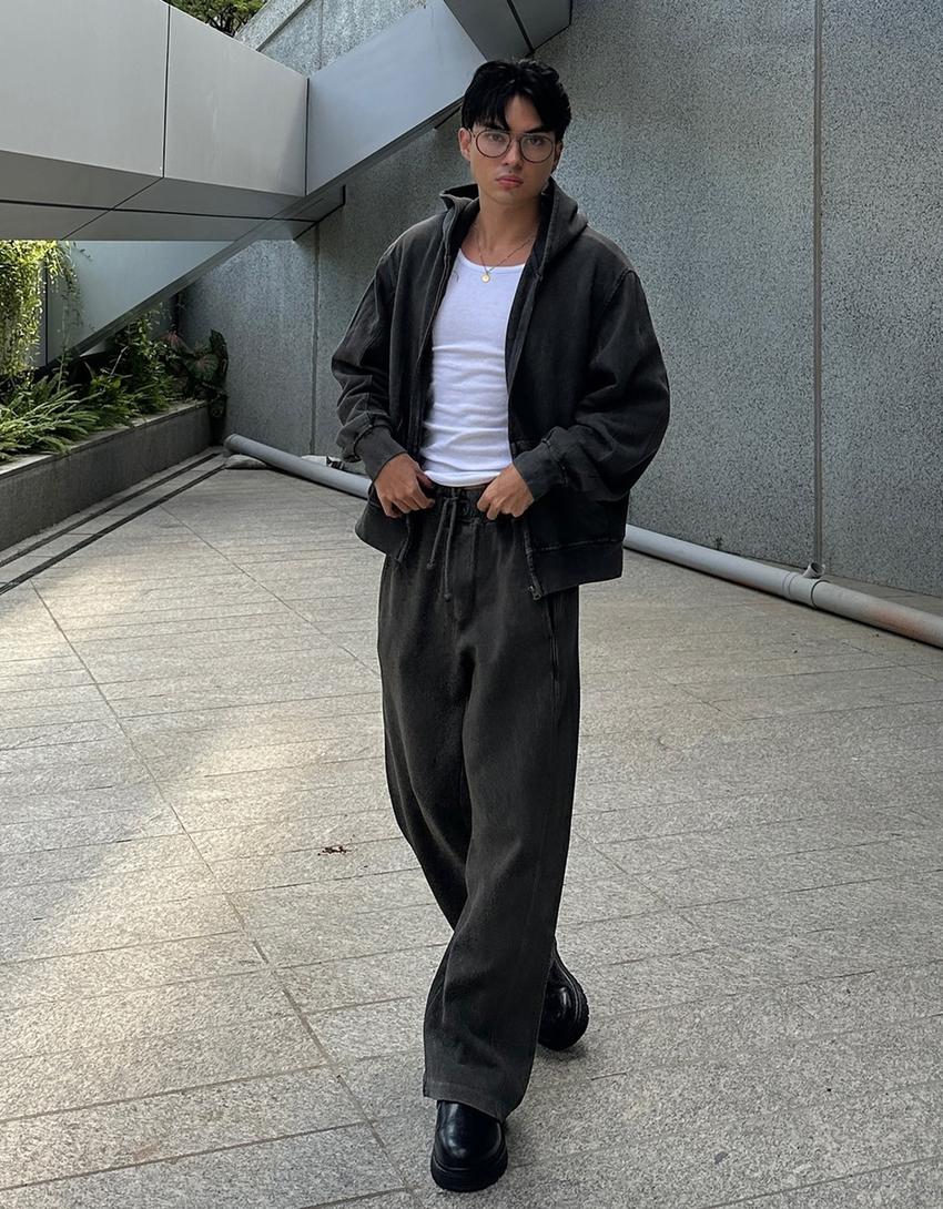 Cropped boxy fit zip-up sweatshirt-Grey
