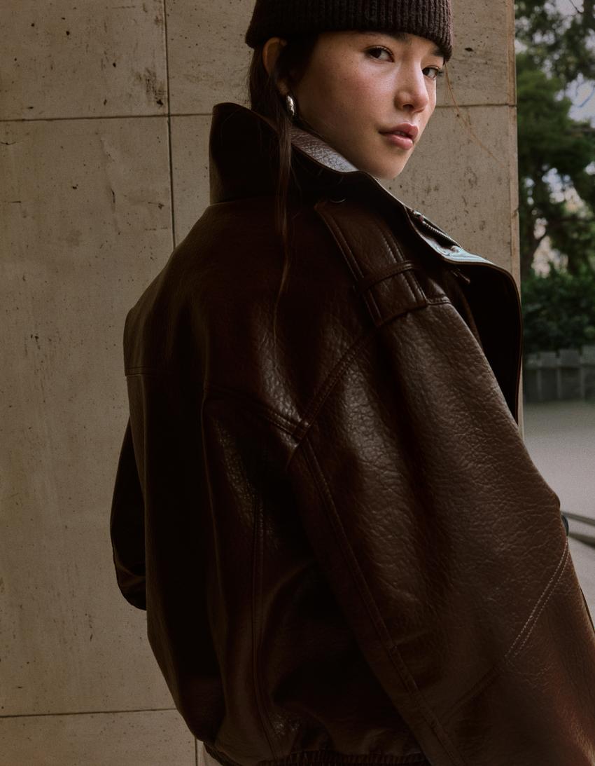 Jakna od umjetne kože sa širokim podignutim ovratnikom-Smeđa