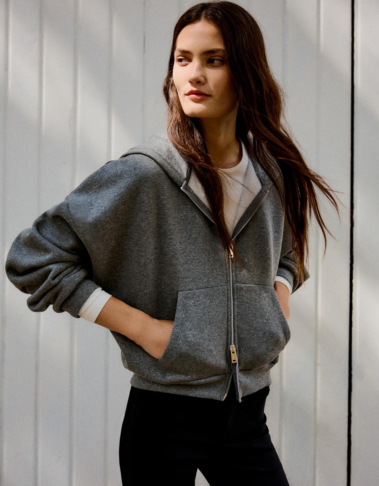 Rhinestone hoodie — Grey