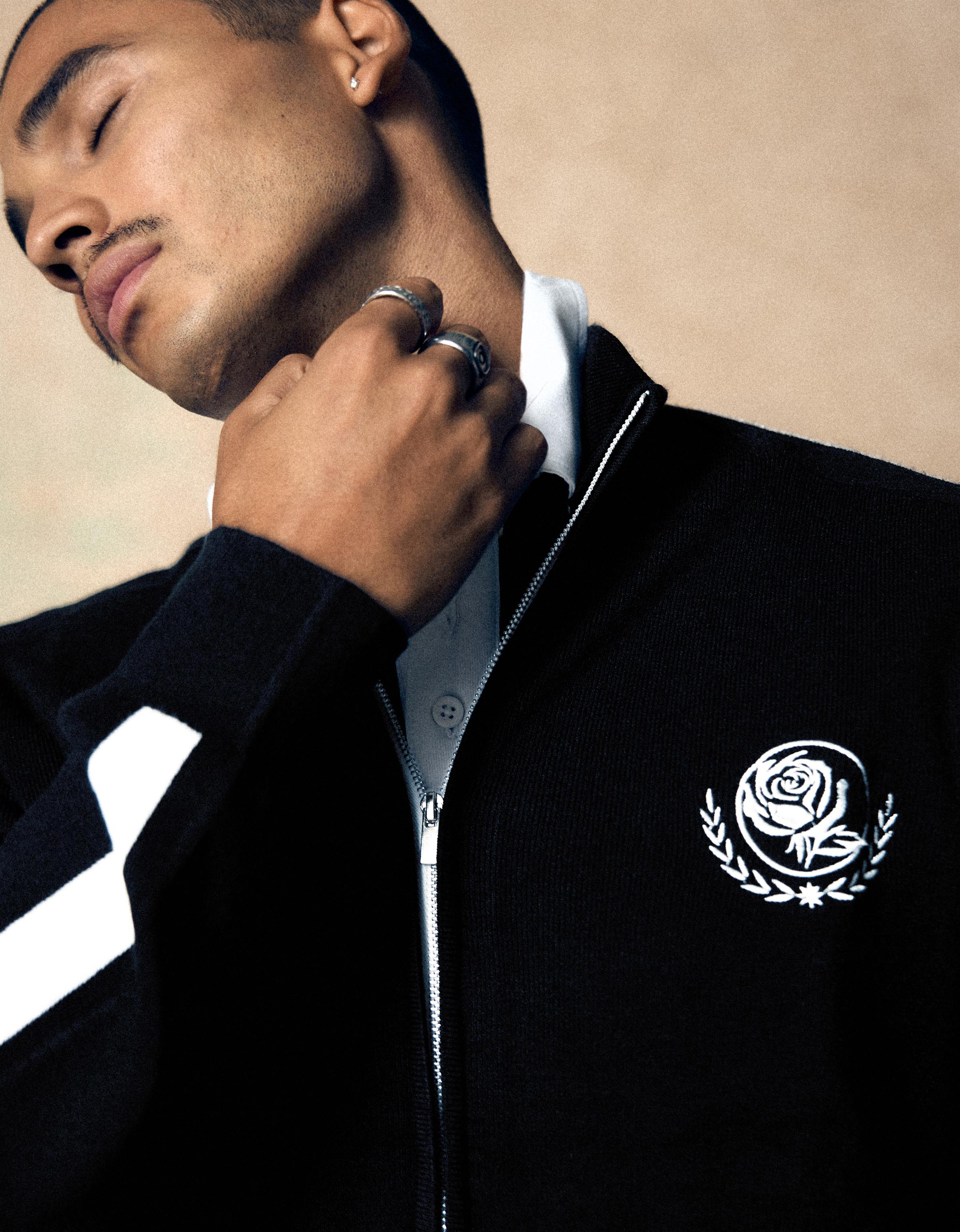 Embroidered zip-up jacket — Black