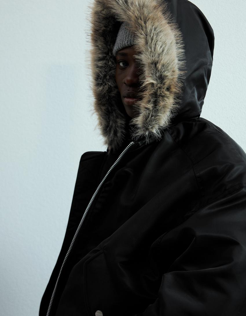 Blouson technique col fausse fourrure-Noir
