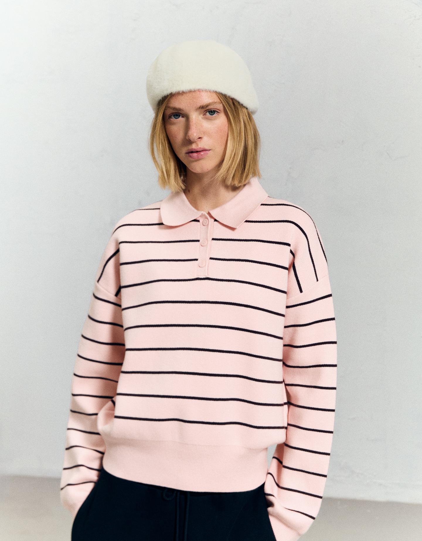 Bershka beret z efektem futerka kremowy