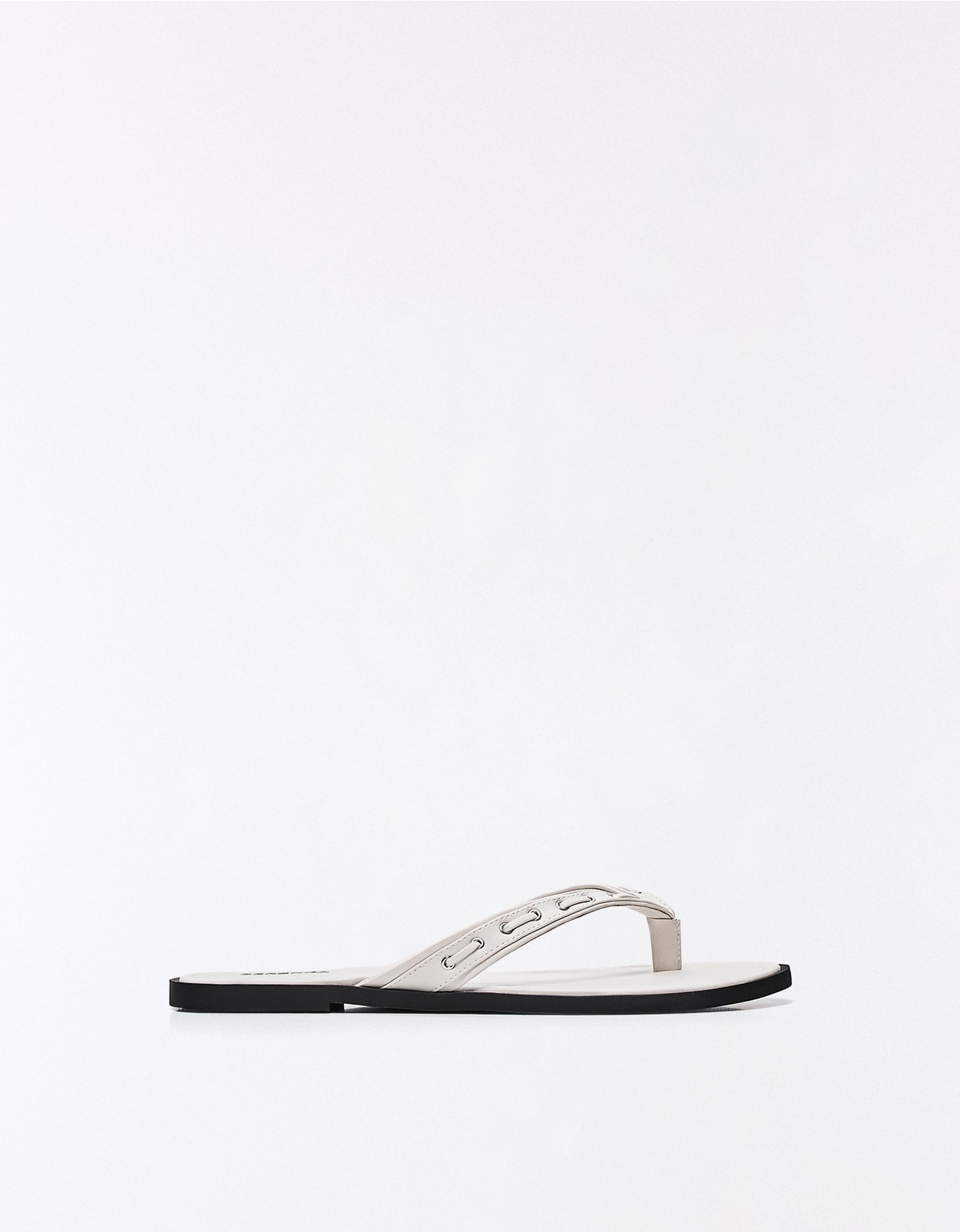 Studded flat slider sandals — WHITE